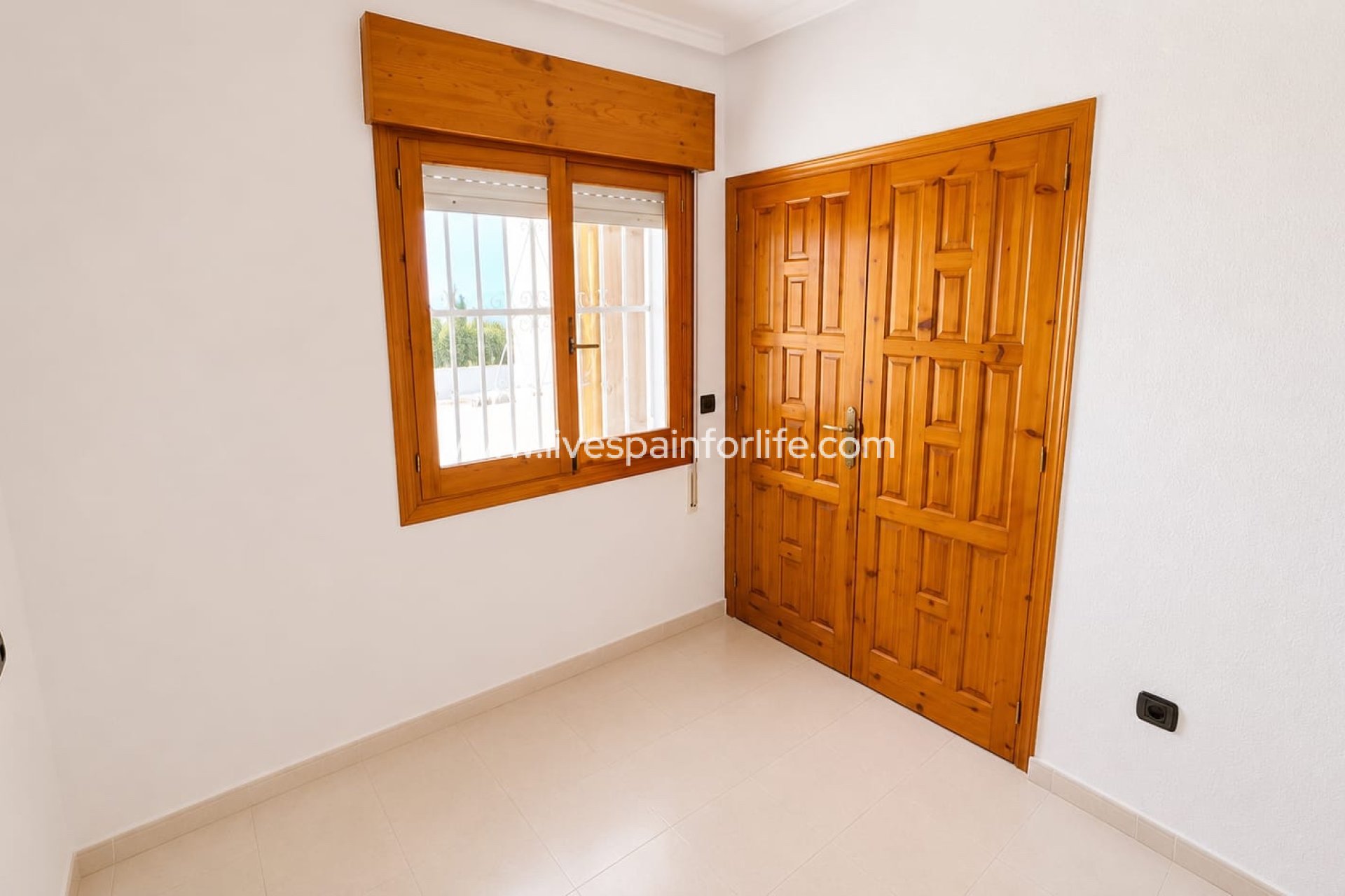 Weiterverkauf - Apartments -
Alicante - Alicante (Costa Blanca)