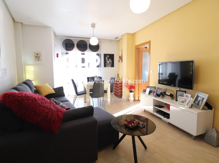 Weiterverkauf - Apartments -
Benijofar - Benijofar - Village