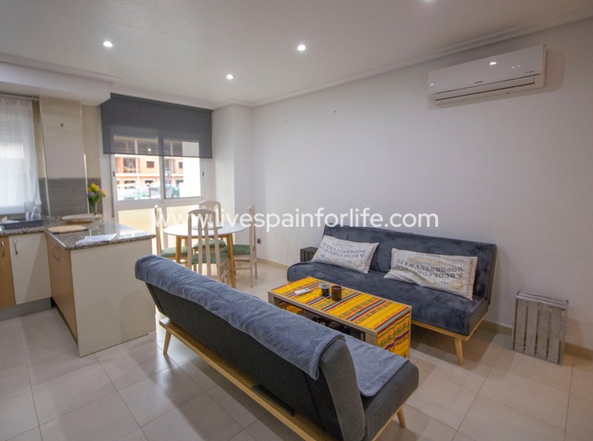 Weiterverkauf - Apartments -
Formentera Del Segura