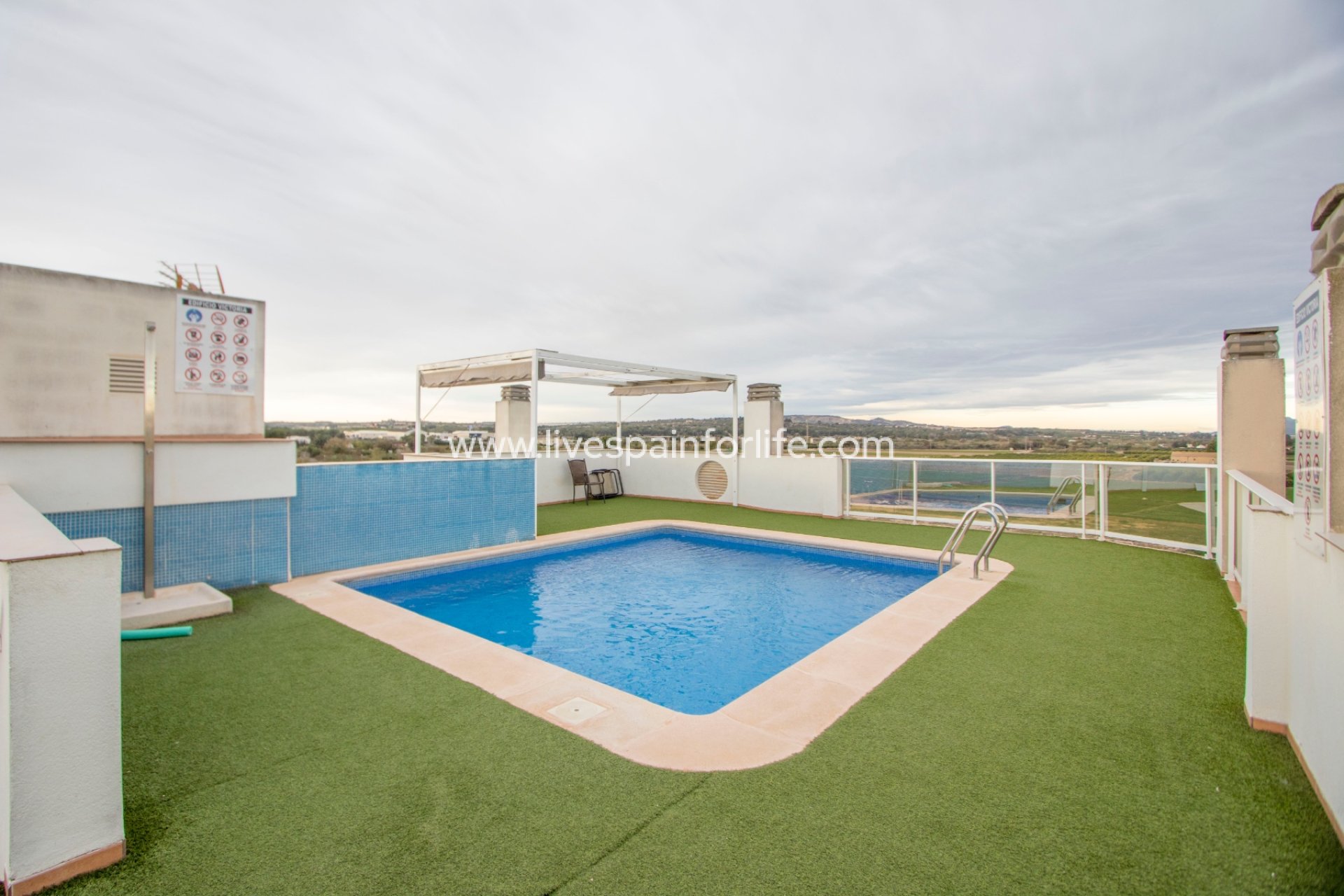 Weiterverkauf - Apartments -
Formentera Del Segura