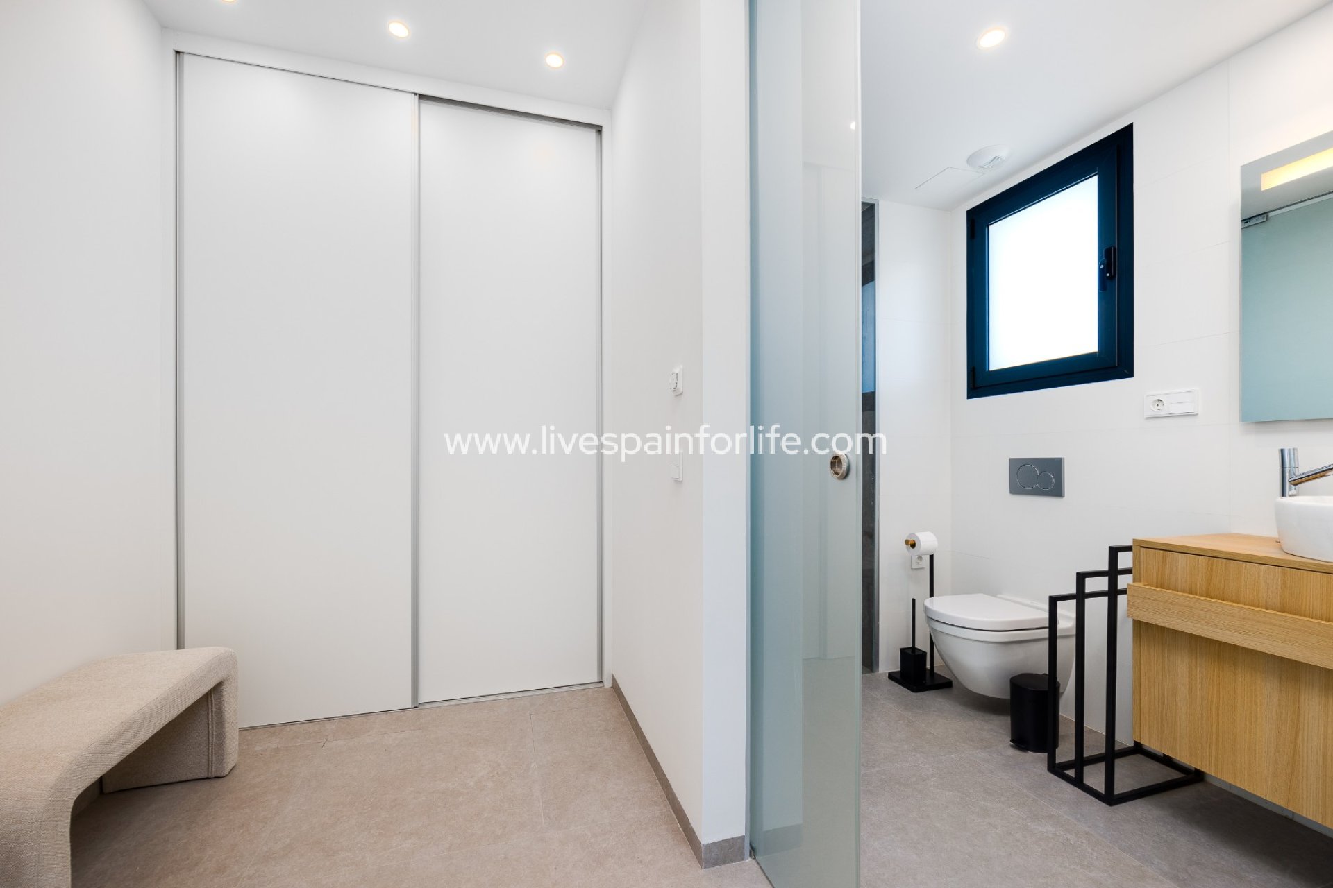 Weiterverkauf - Apartments -
Las Colinas Golf Resort