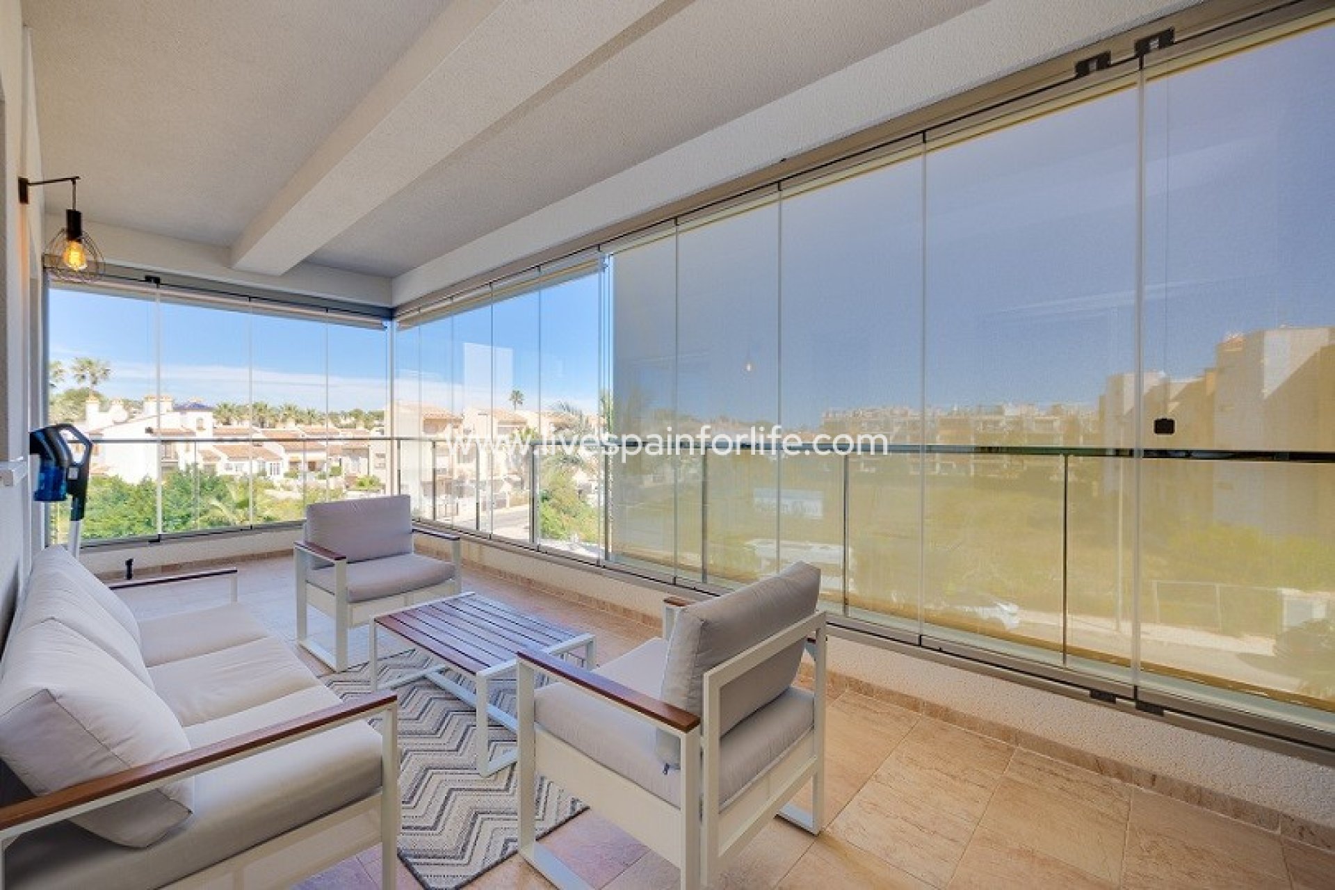 Weiterverkauf - Apartments -
Orihuela Costa - Villamartin