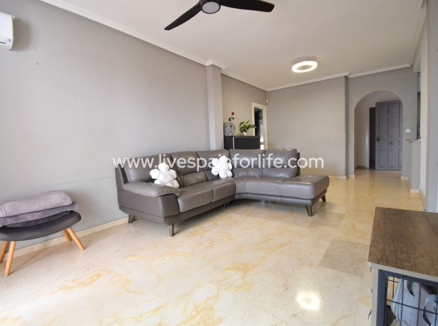 Weiterverkauf - Apartments -
Orihuela Costa - Villamartin
