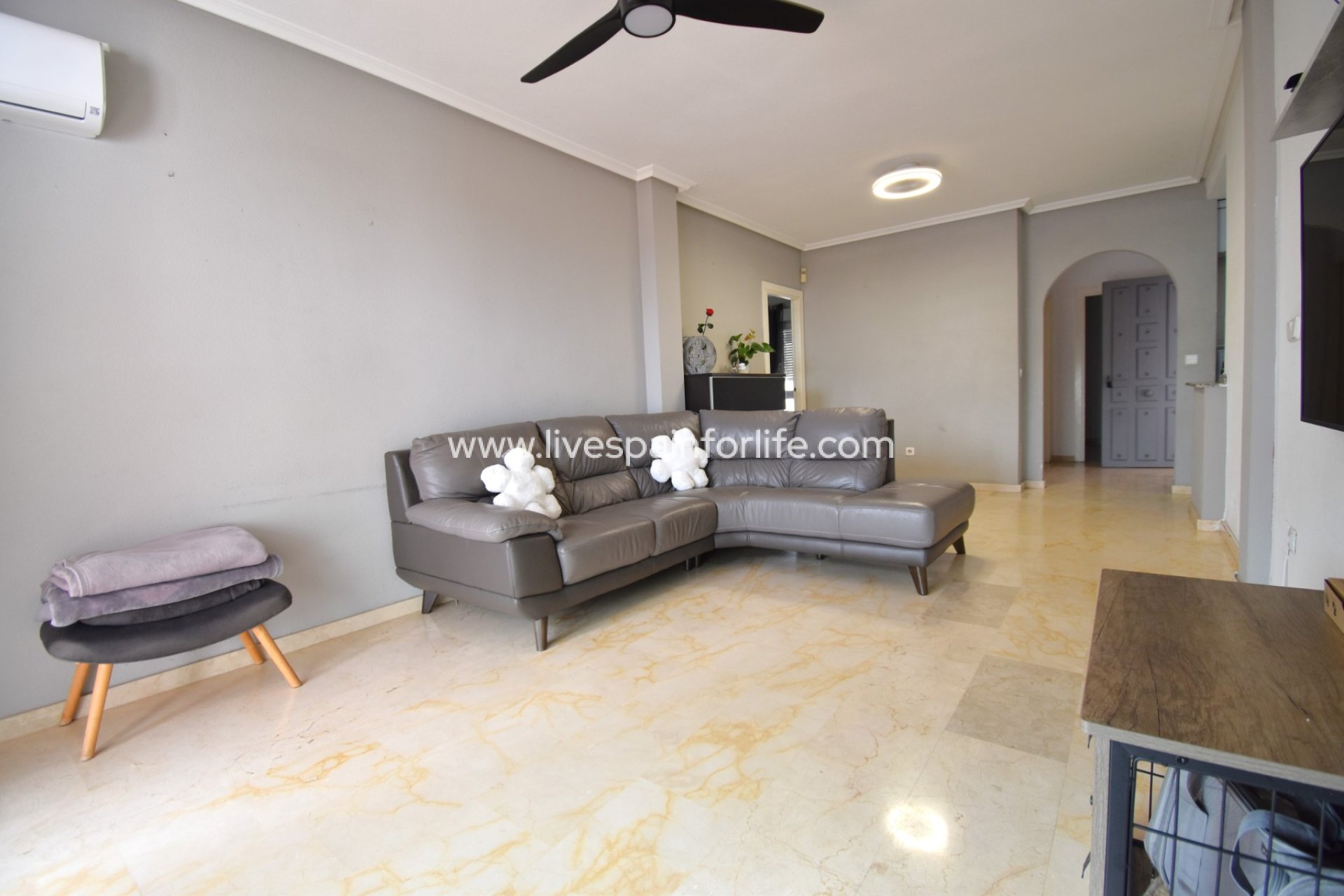 Weiterverkauf - Apartments -
Orihuela Costa - Villamartin