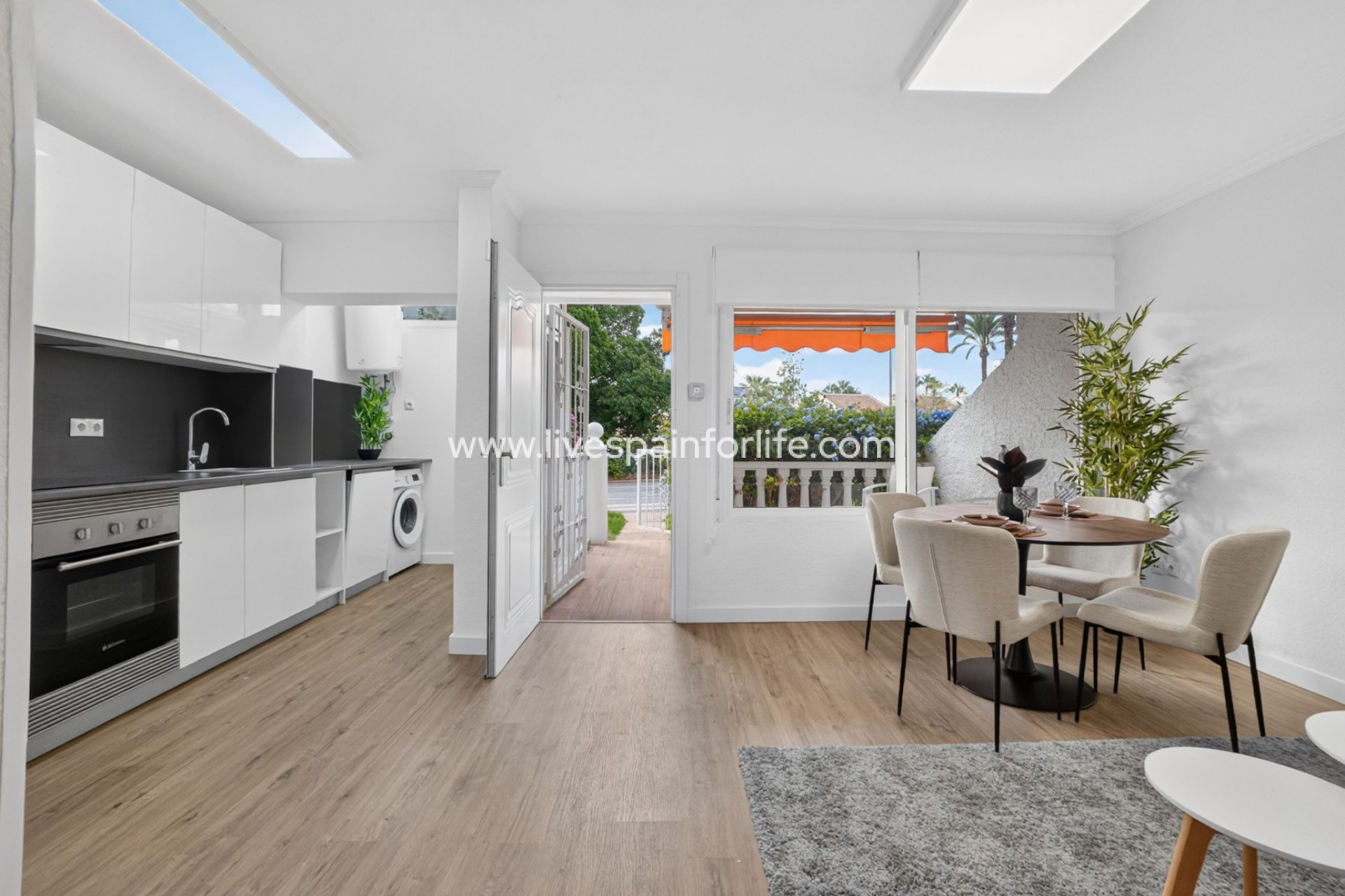 Weiterverkauf - Apartments -
Orihuela Costa - Villamartin