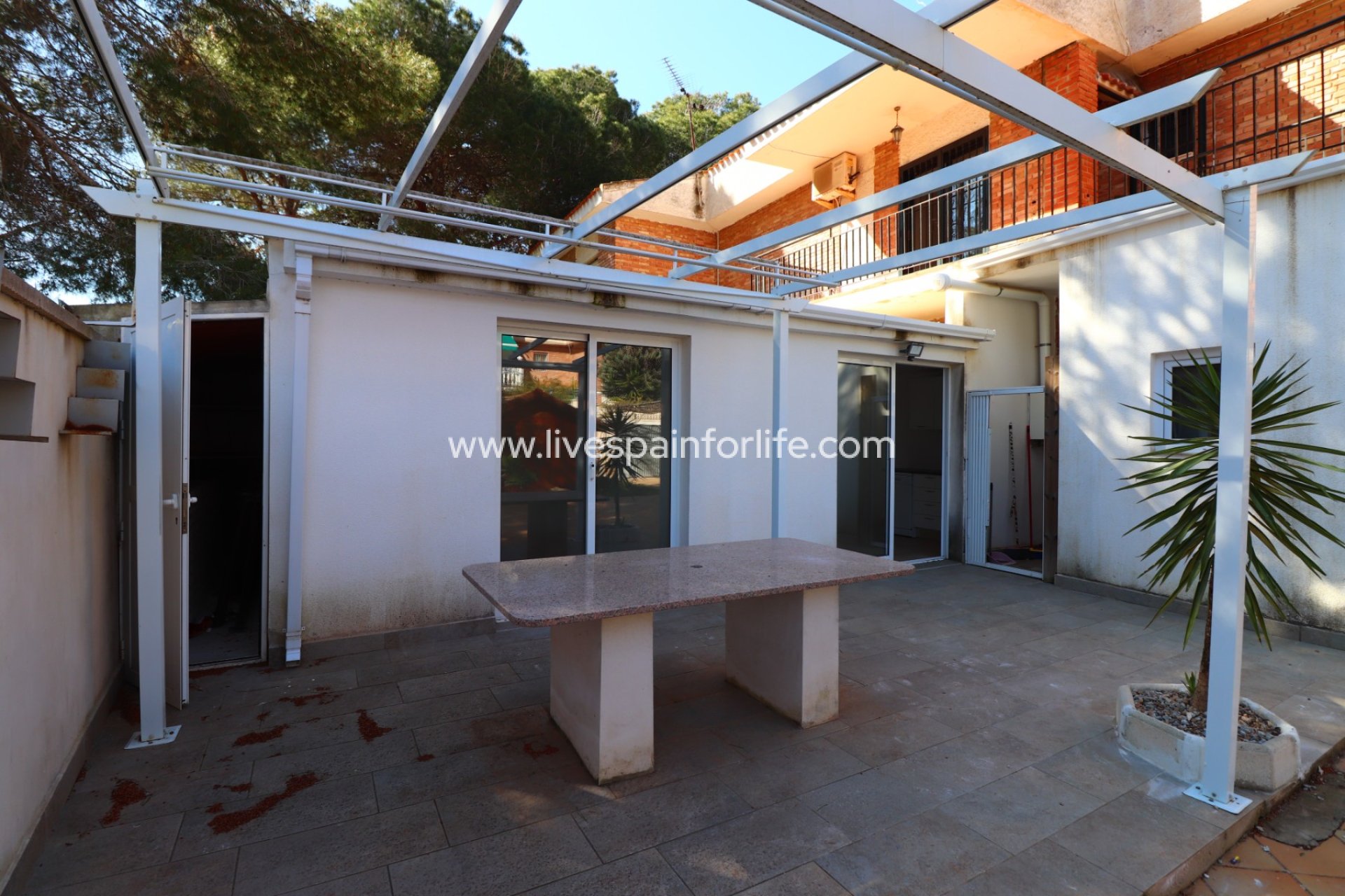 Weiterverkauf - Apartments -
Pinar de Campoverde