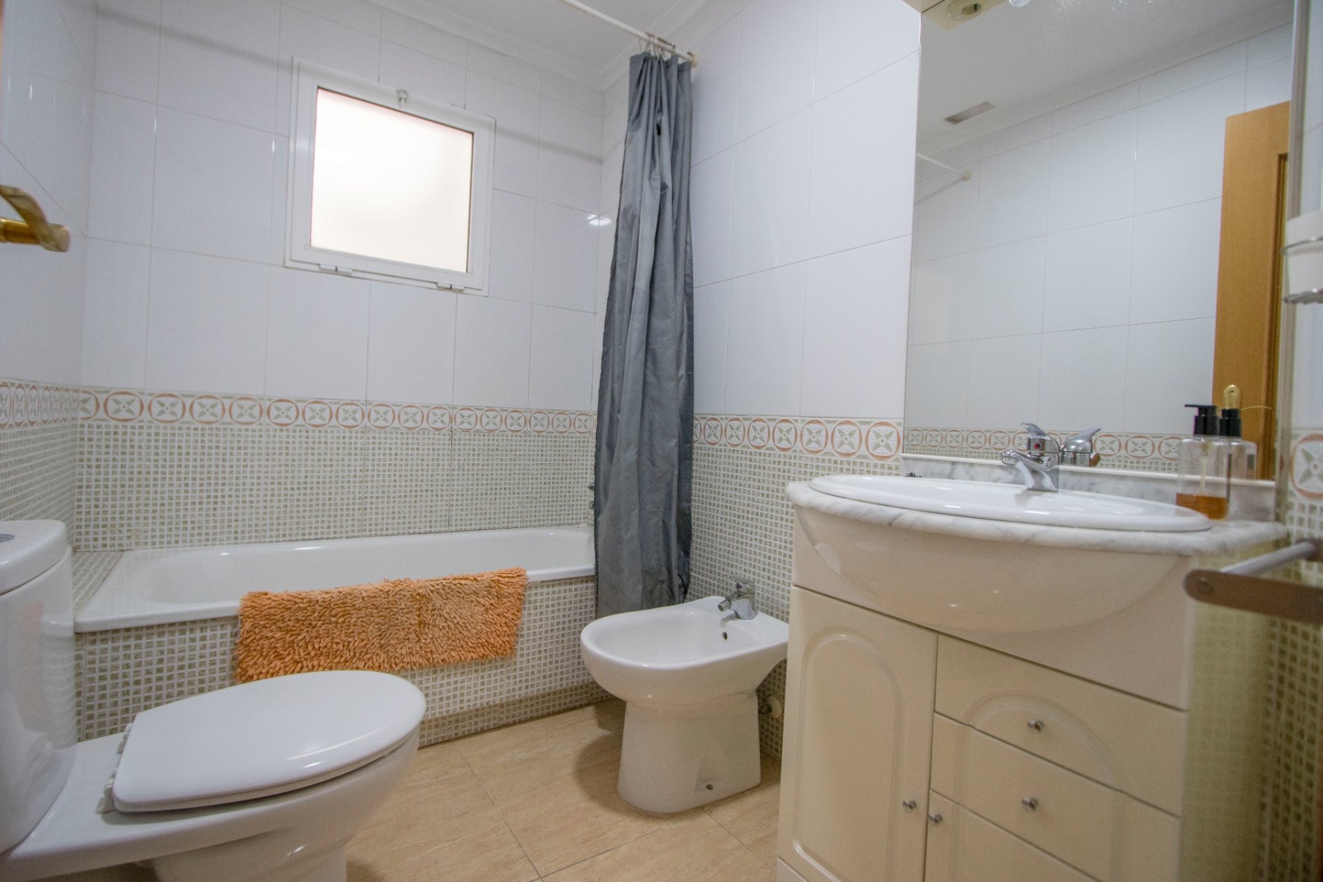 Weiterverkauf - Apartments -
San Isidro