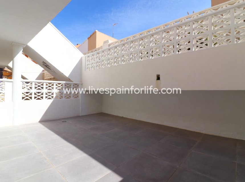 Weiterverkauf - Apartments -
Torrevieja - Torre La Mata