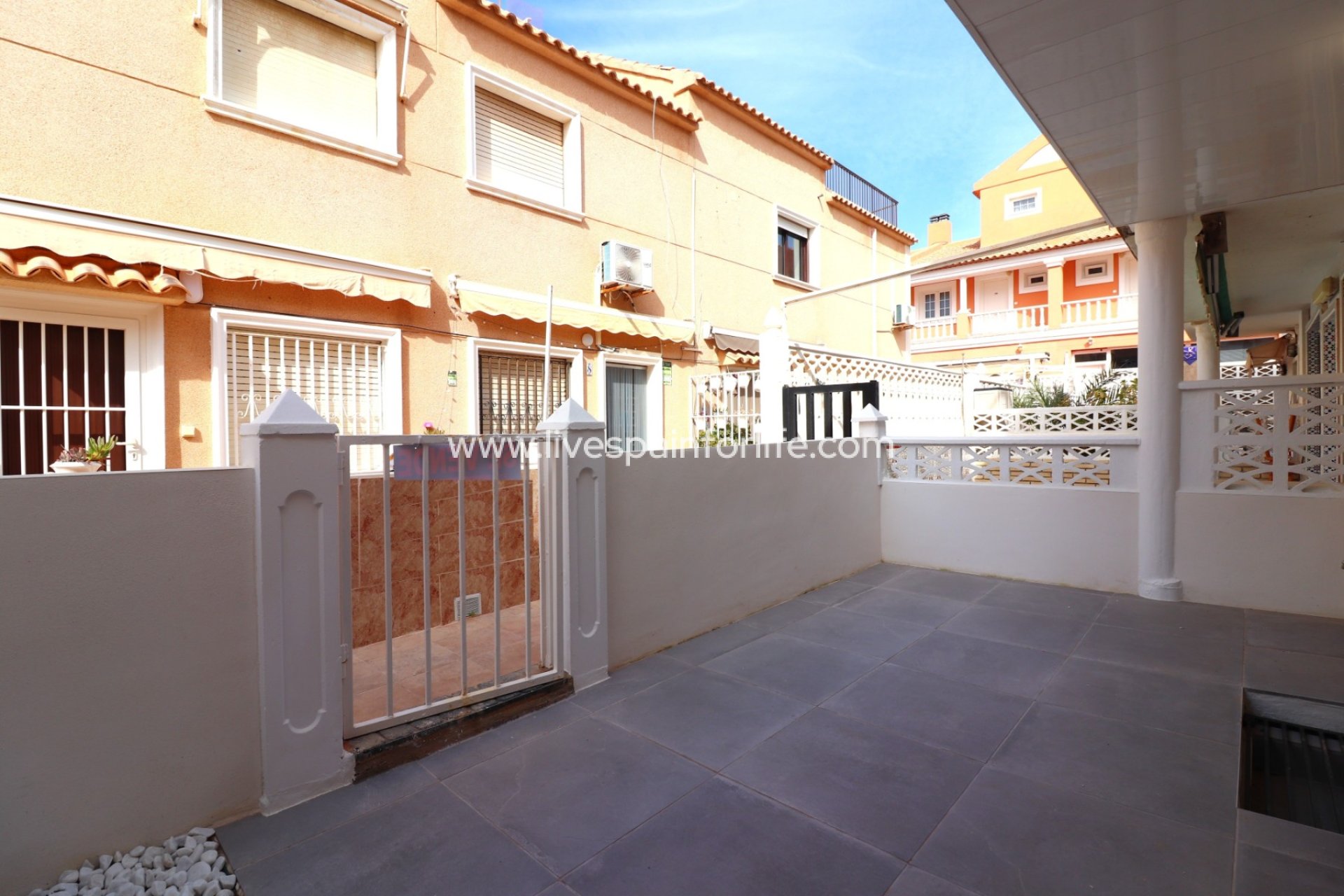 Weiterverkauf - Apartments -
Torrevieja - Torre La Mata