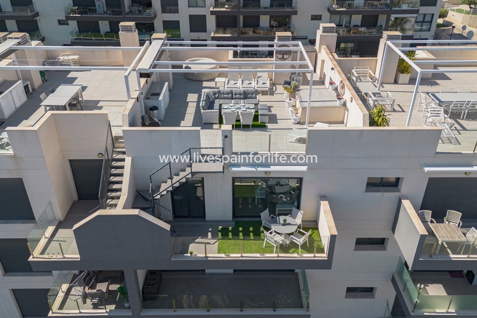 Weiterverkauf - Apartments -
 - Villamartin