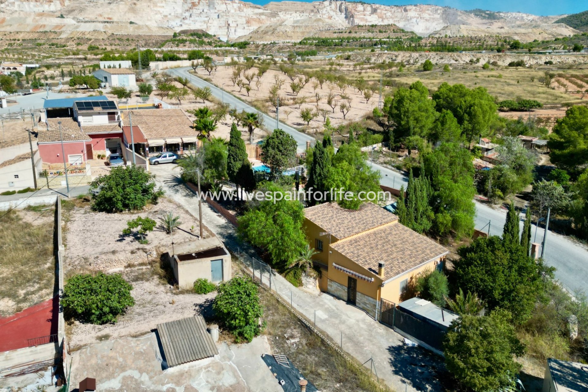 Weiterverkauf - Cave home -
Alguena