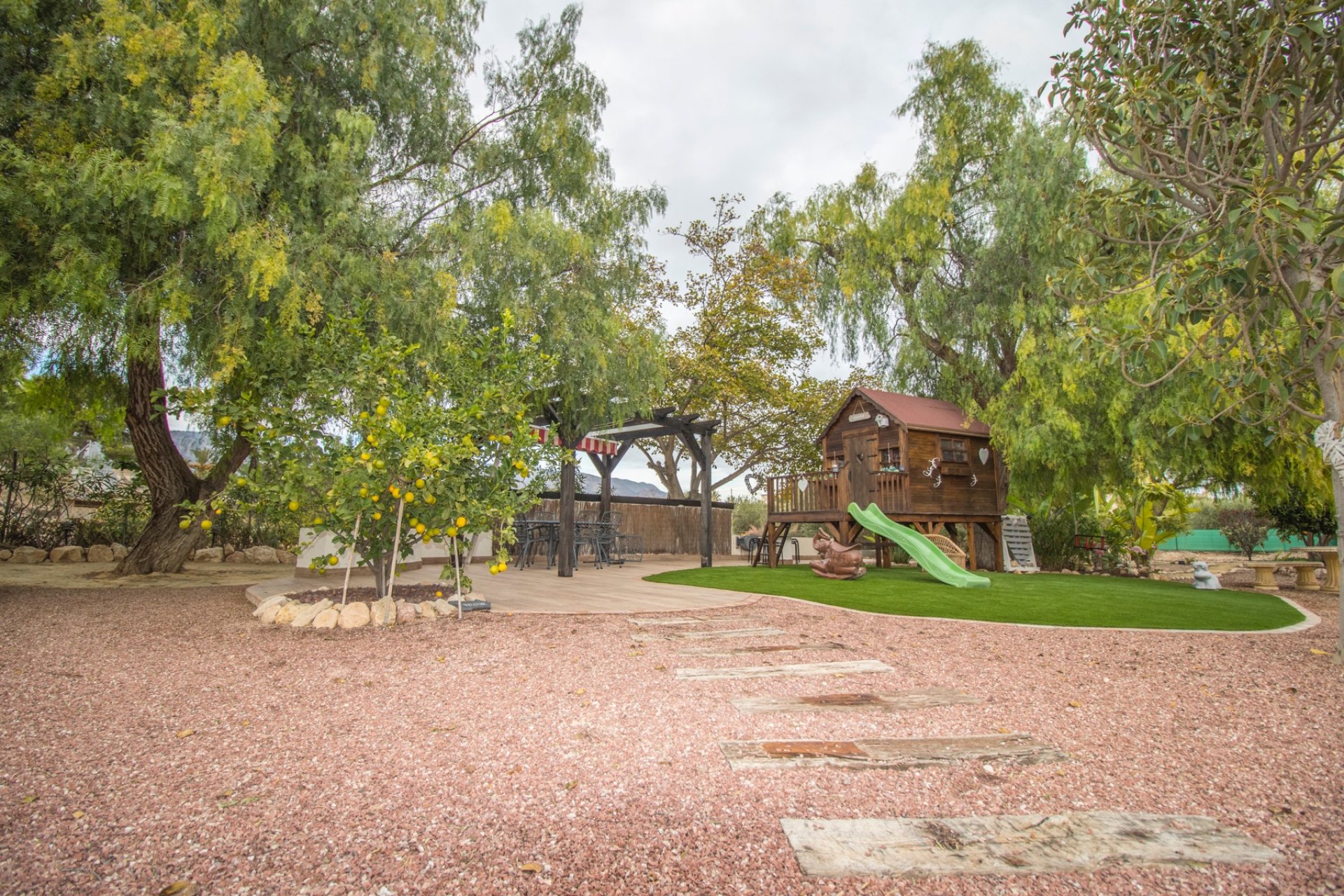 Weiterverkauf - Country house -
Albatera