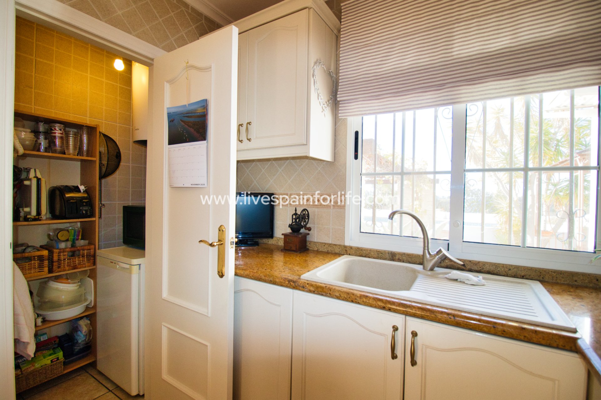 Weiterverkauf - Country house -
Albatera