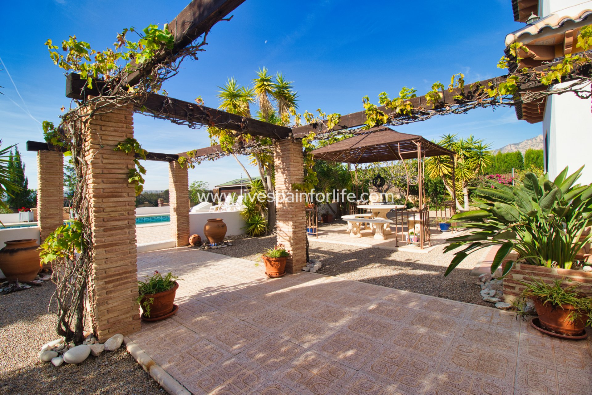 Weiterverkauf - Country house -
Albatera