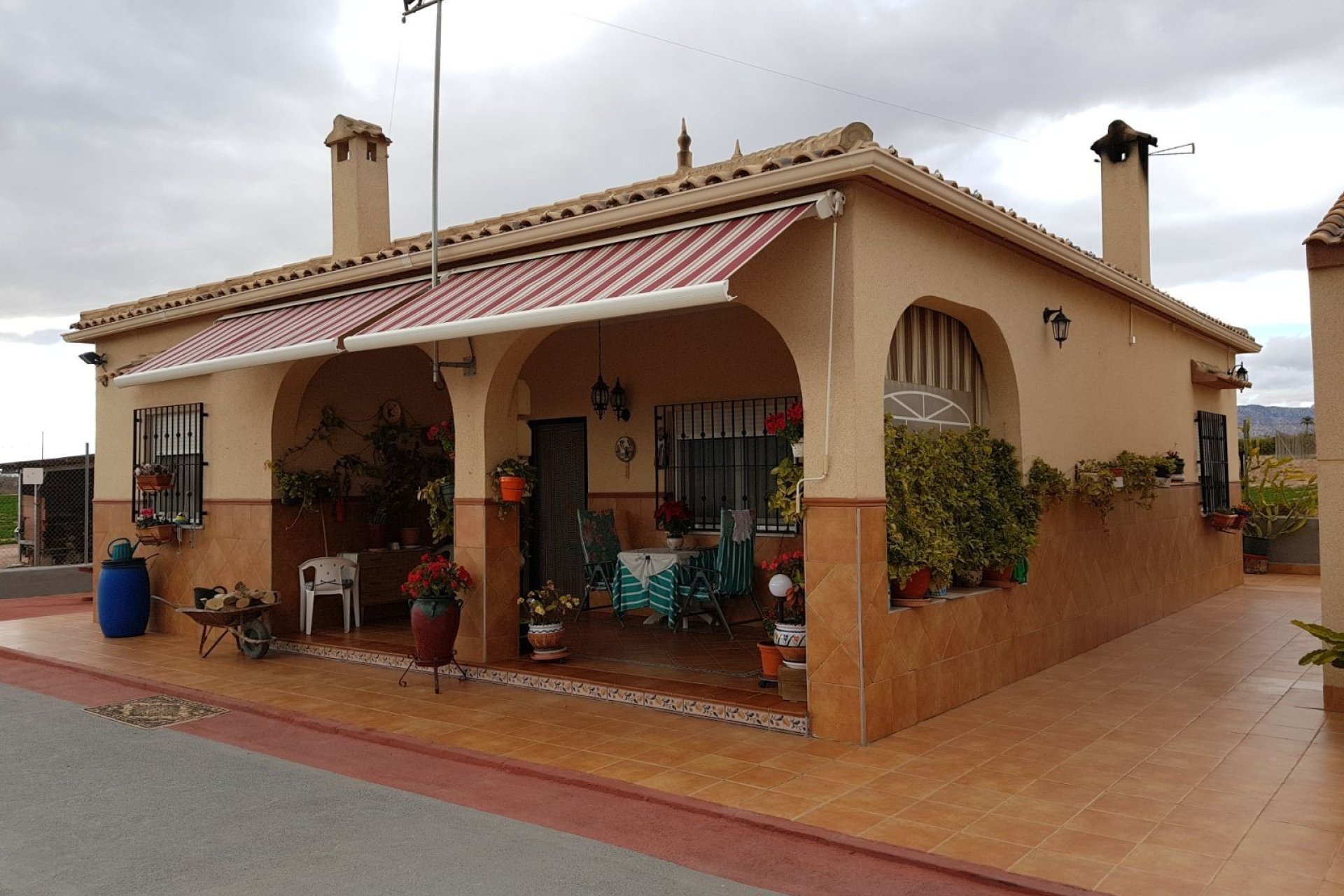 Weiterverkauf - Country house -
Albatera