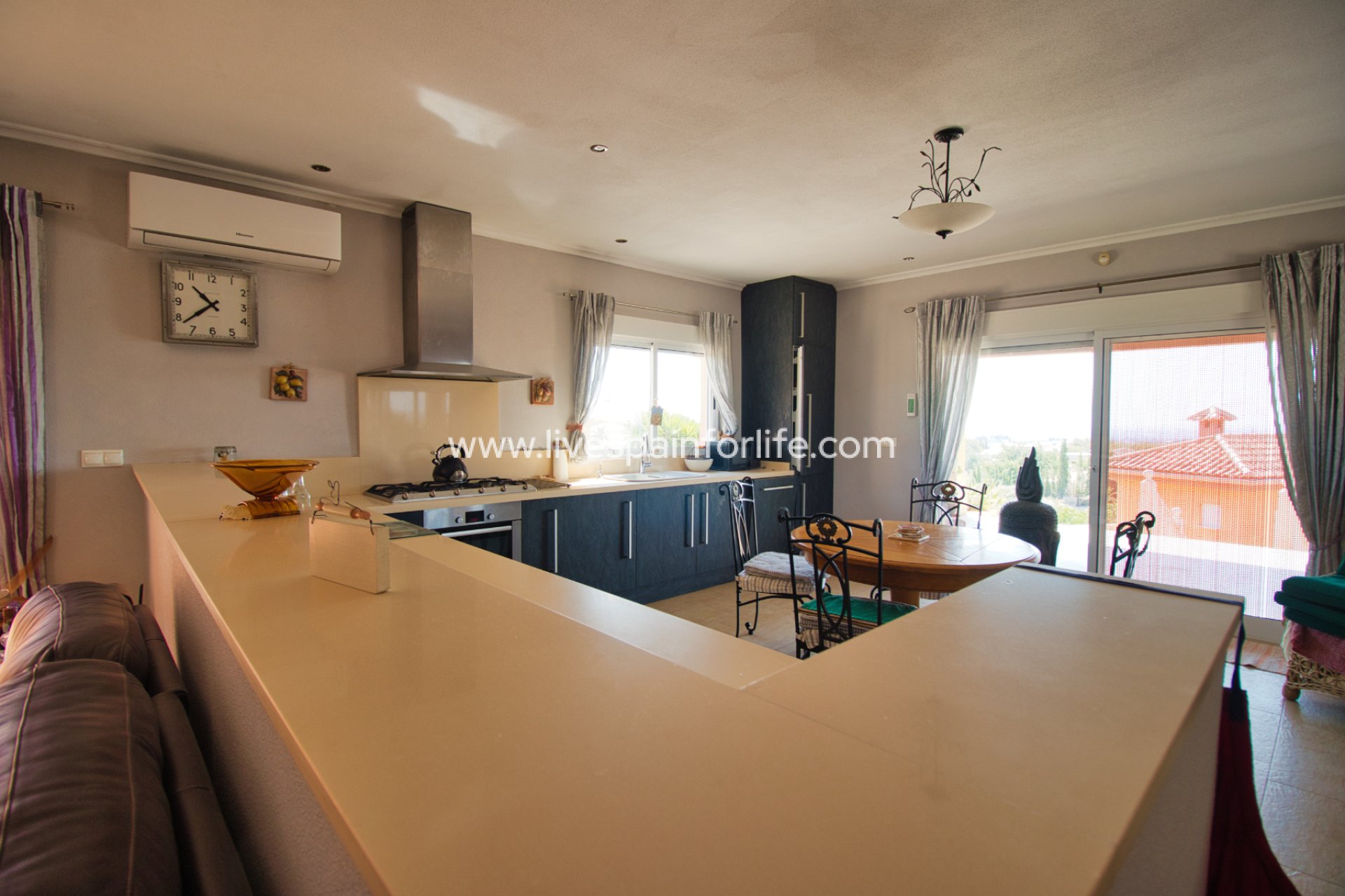 Weiterverkauf - Country house -
Albatera