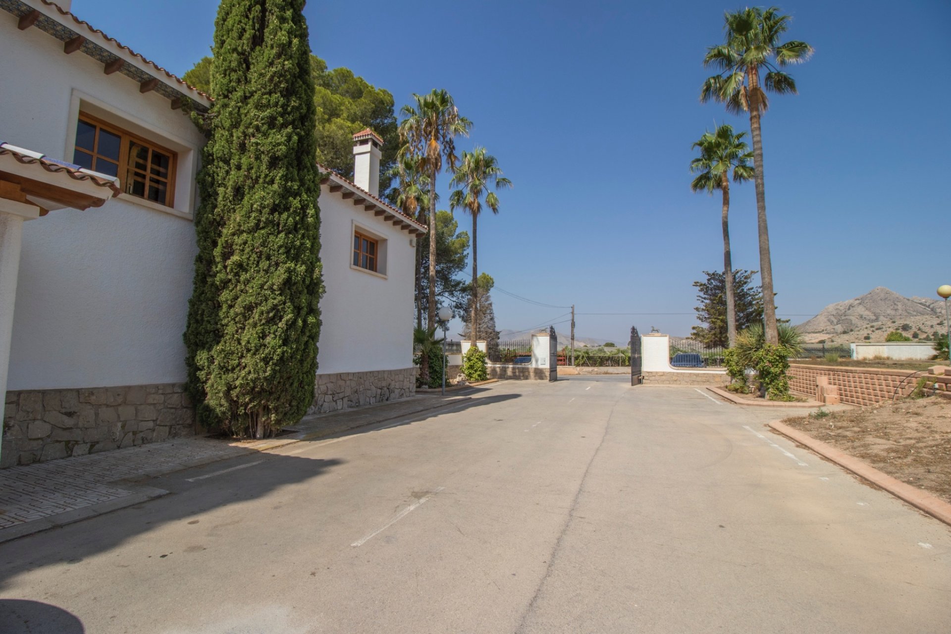Weiterverkauf - Country house -
Alicante