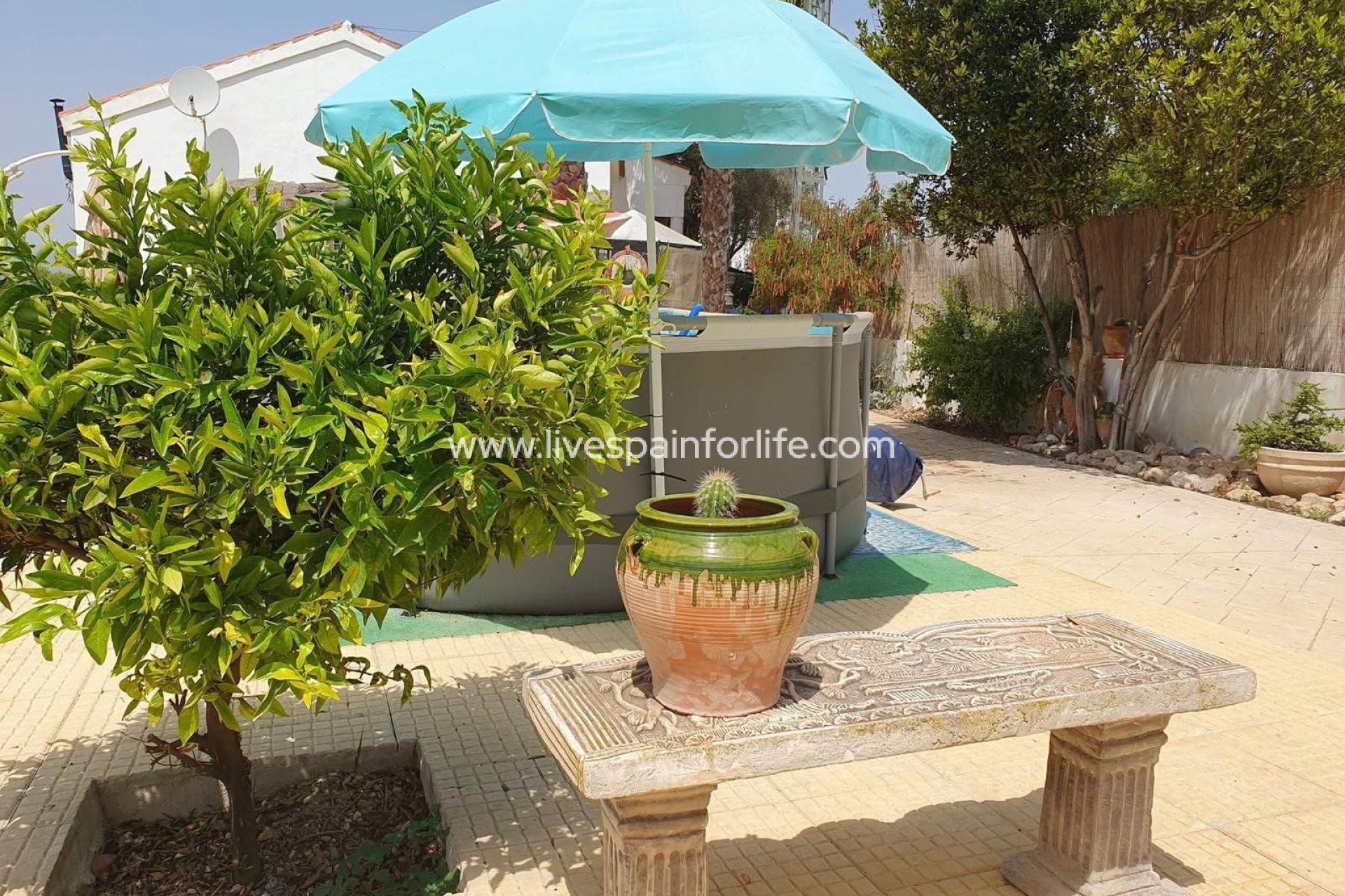 Weiterverkauf - Country house -
Alicante