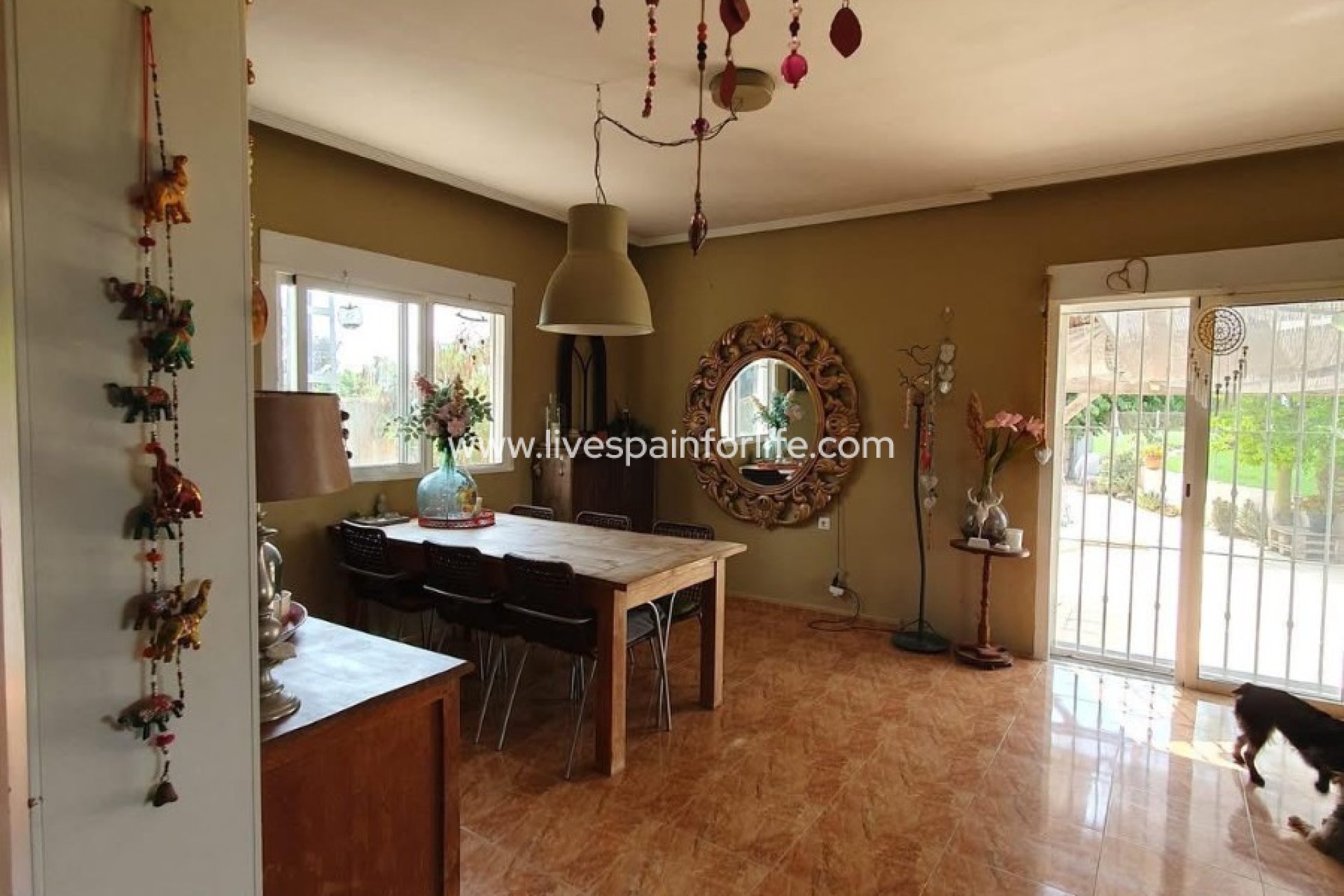 Weiterverkauf - Country house -
Alicante