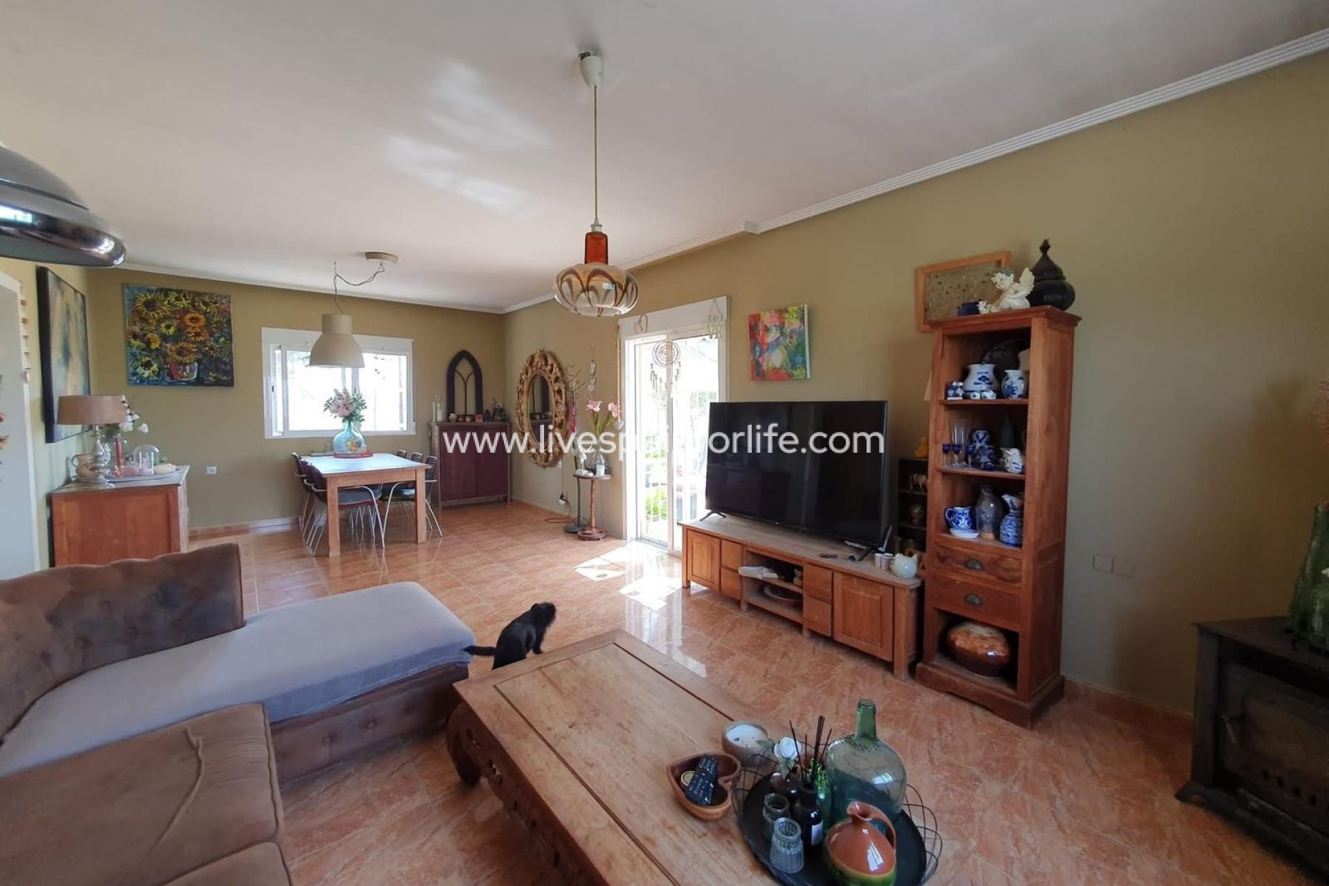 Weiterverkauf - Country house -
Alicante