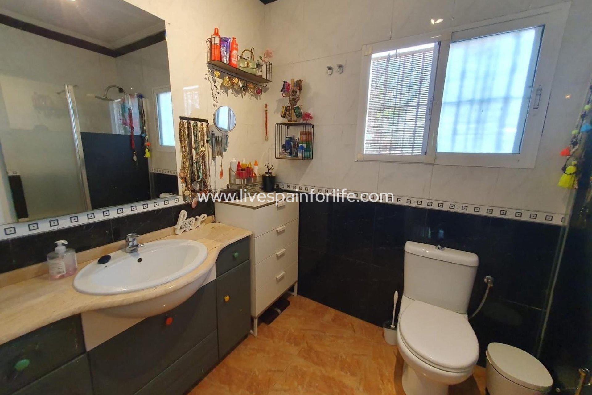 Weiterverkauf - Country house -
Alicante