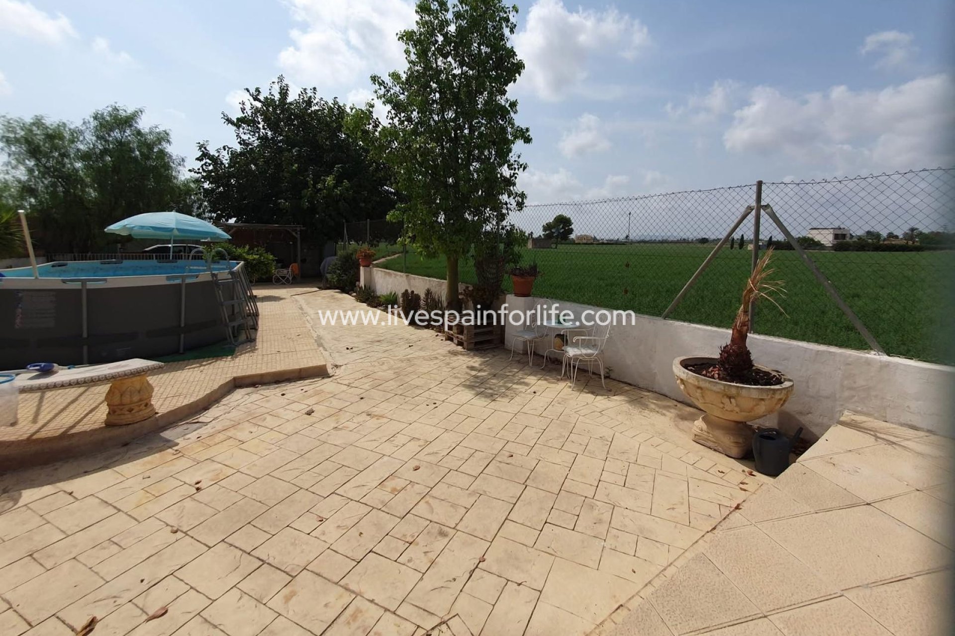 Weiterverkauf - Country house -
Alicante