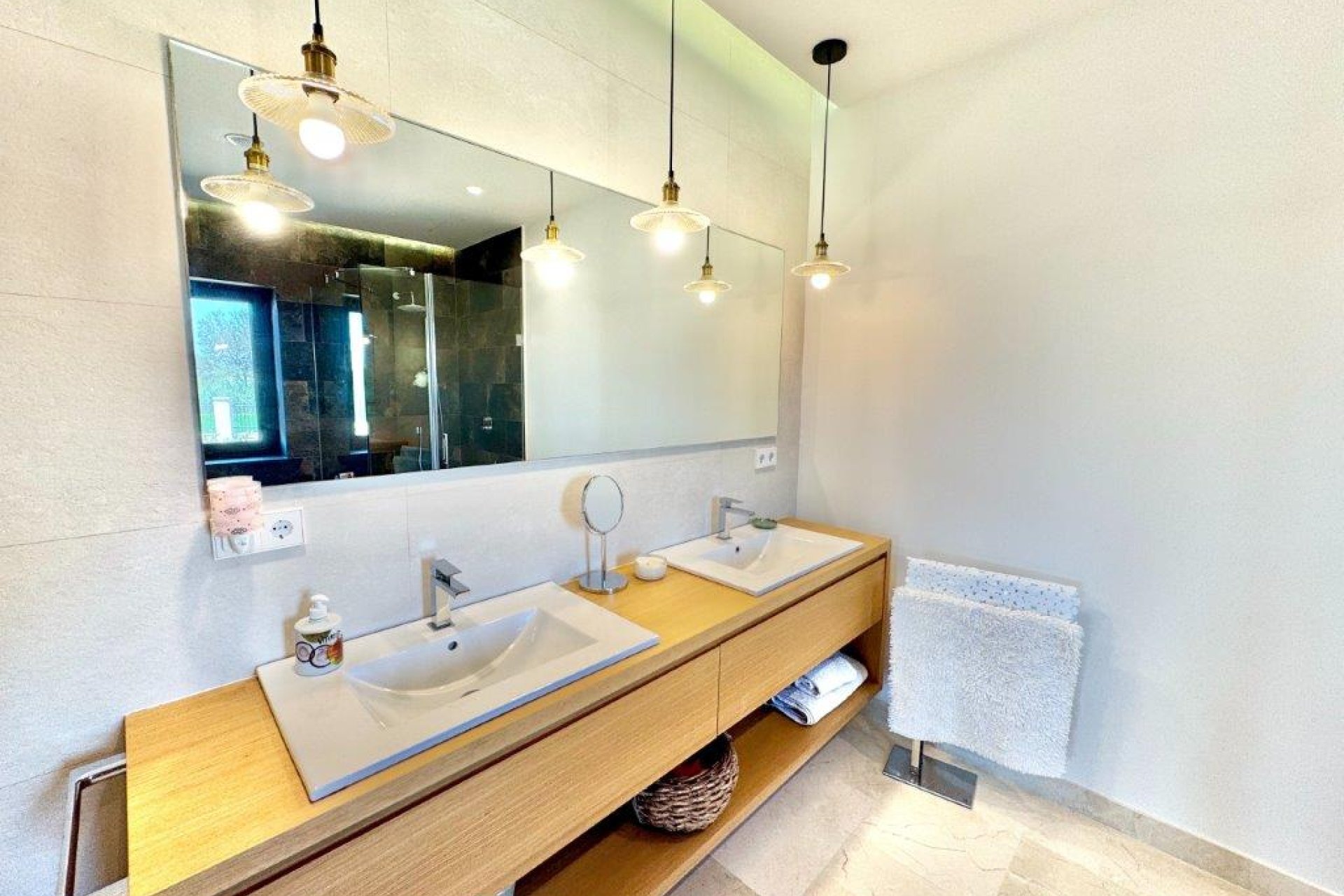 Weiterverkauf - Country house -
Alicante