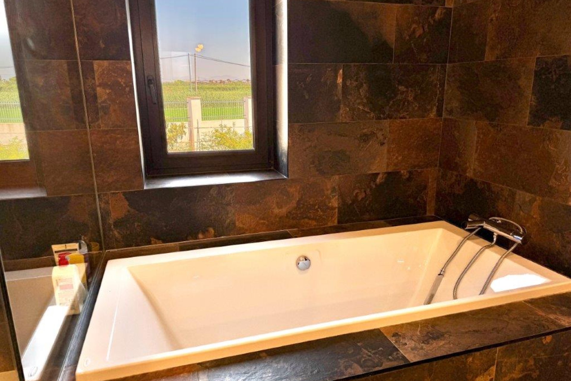 Weiterverkauf - Country house -
Alicante