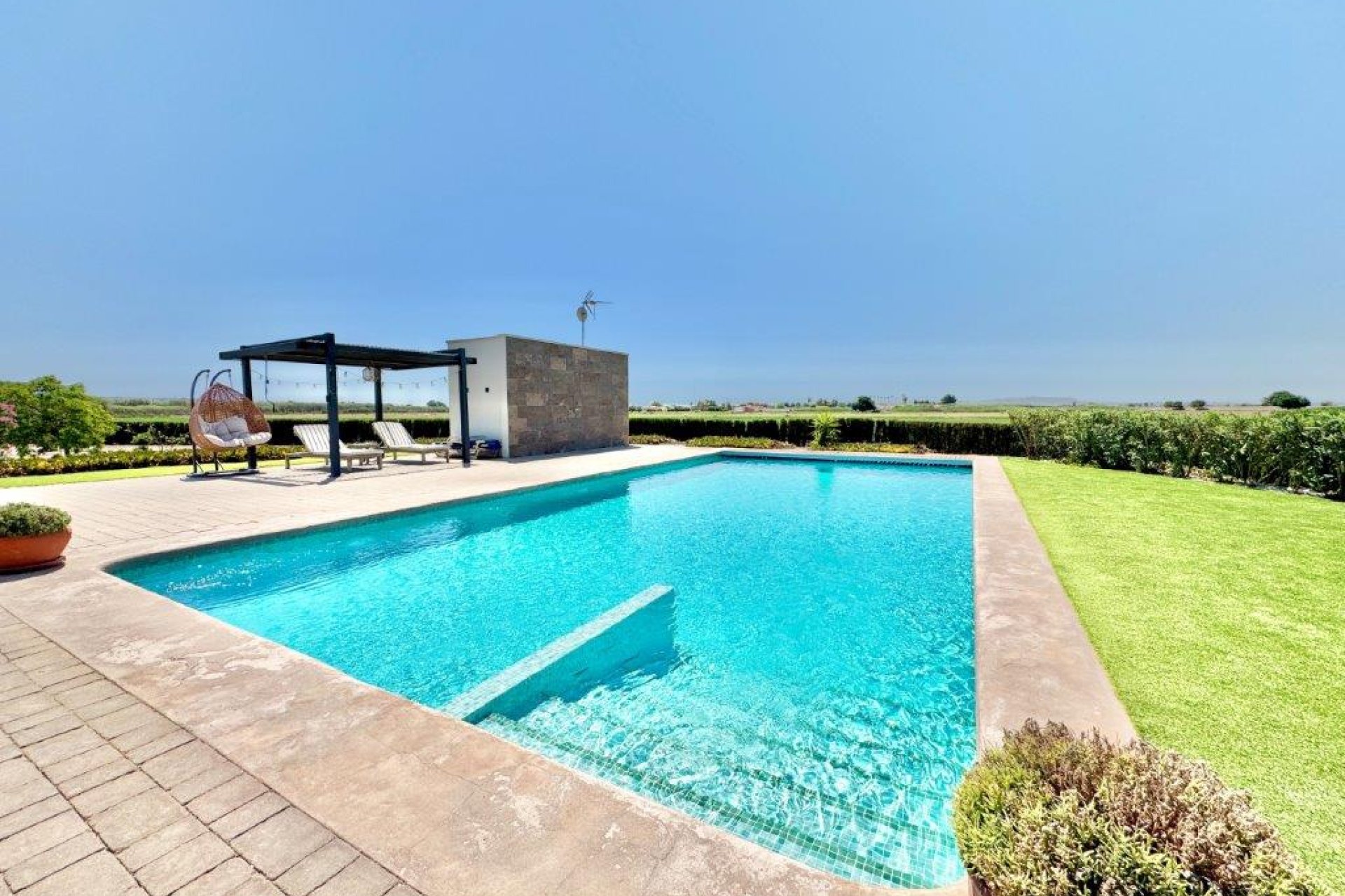 Weiterverkauf - Country house -
Alicante