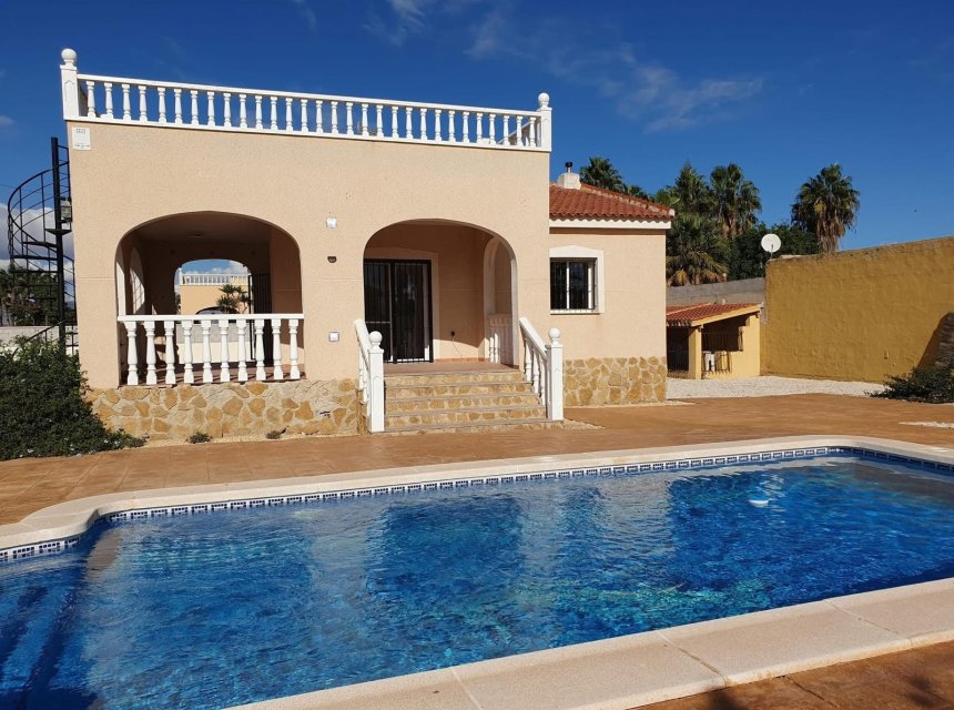 Weiterverkauf - Country house -
Alicante