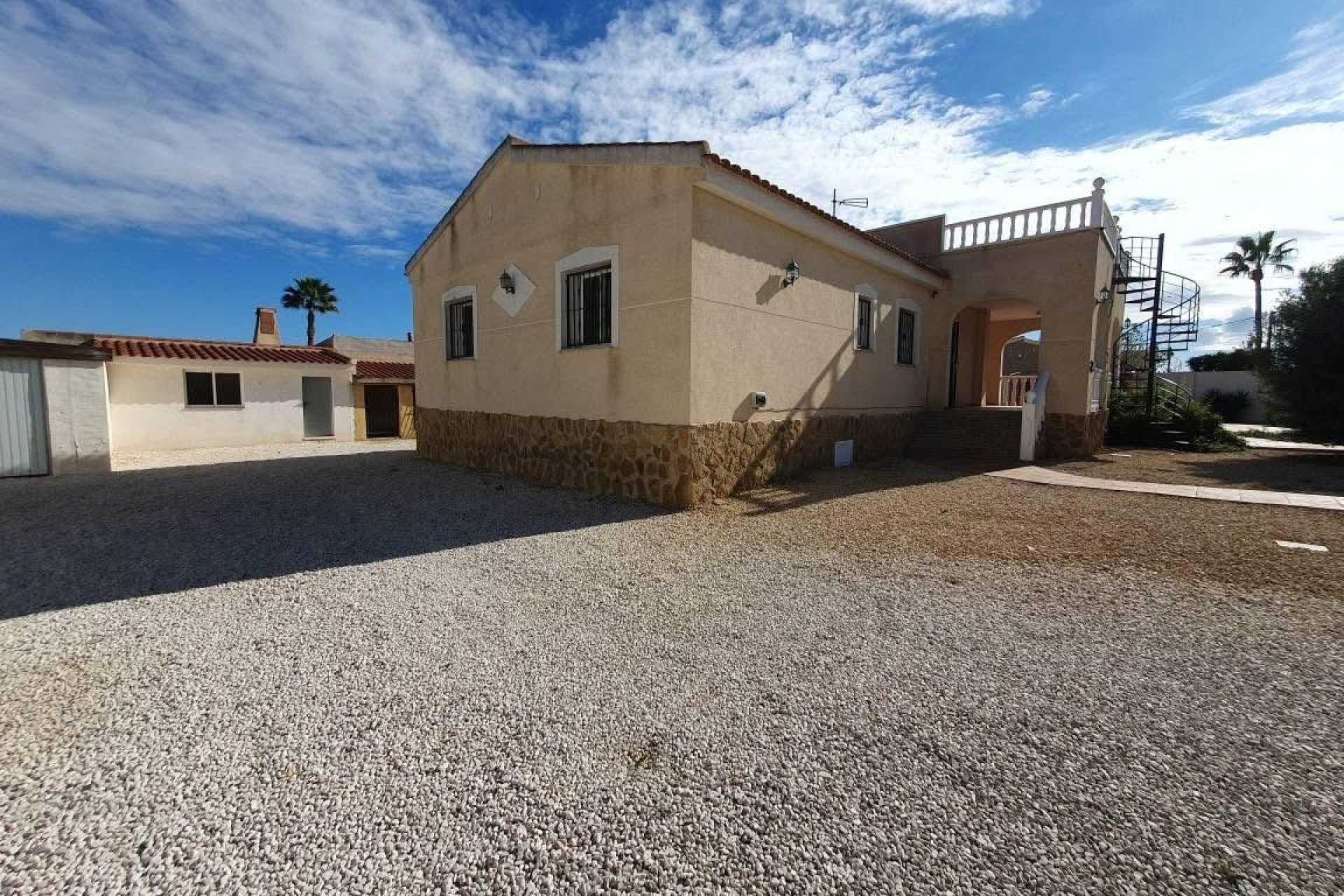 Weiterverkauf - Country house -
Alicante