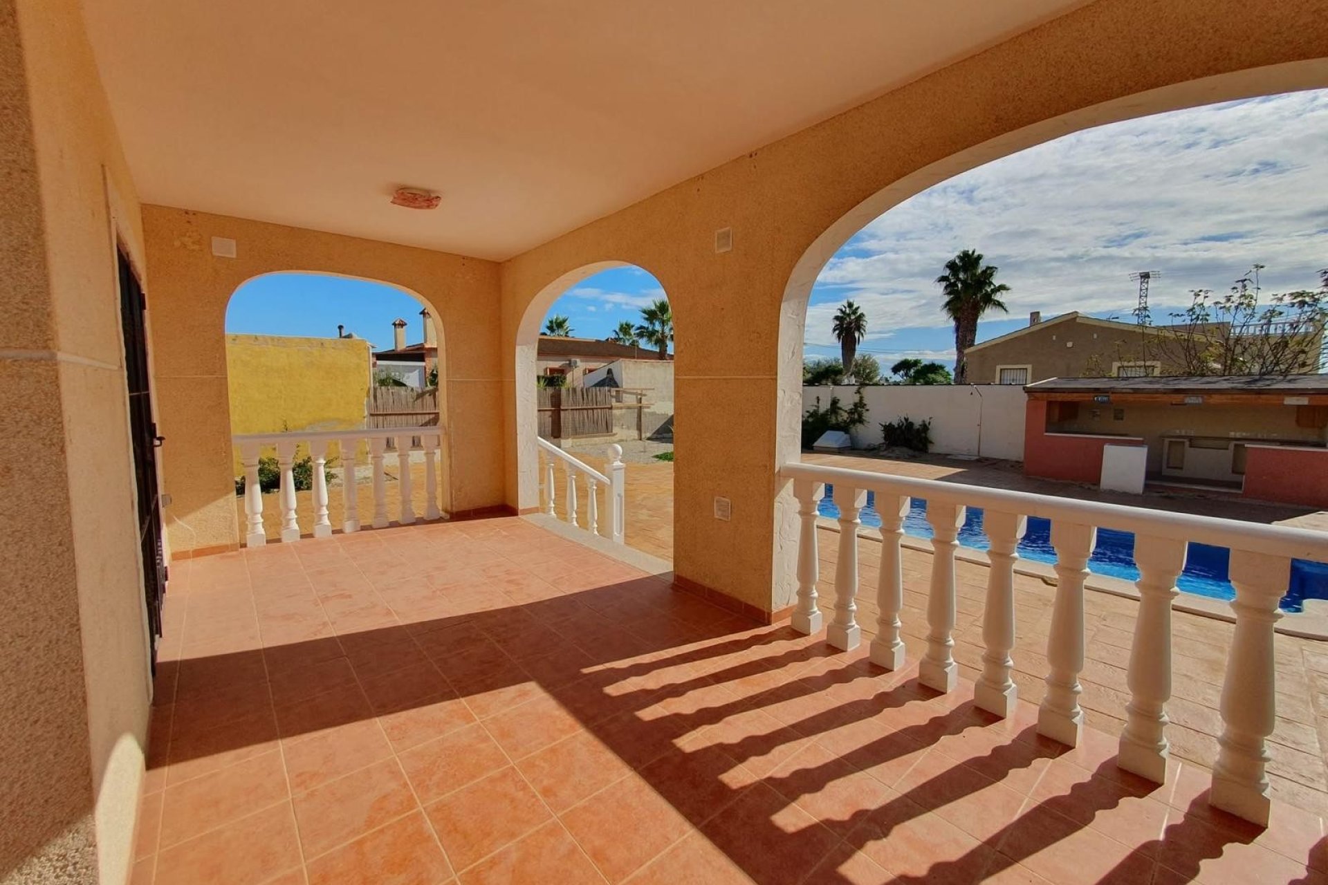 Weiterverkauf - Country house -
Alicante