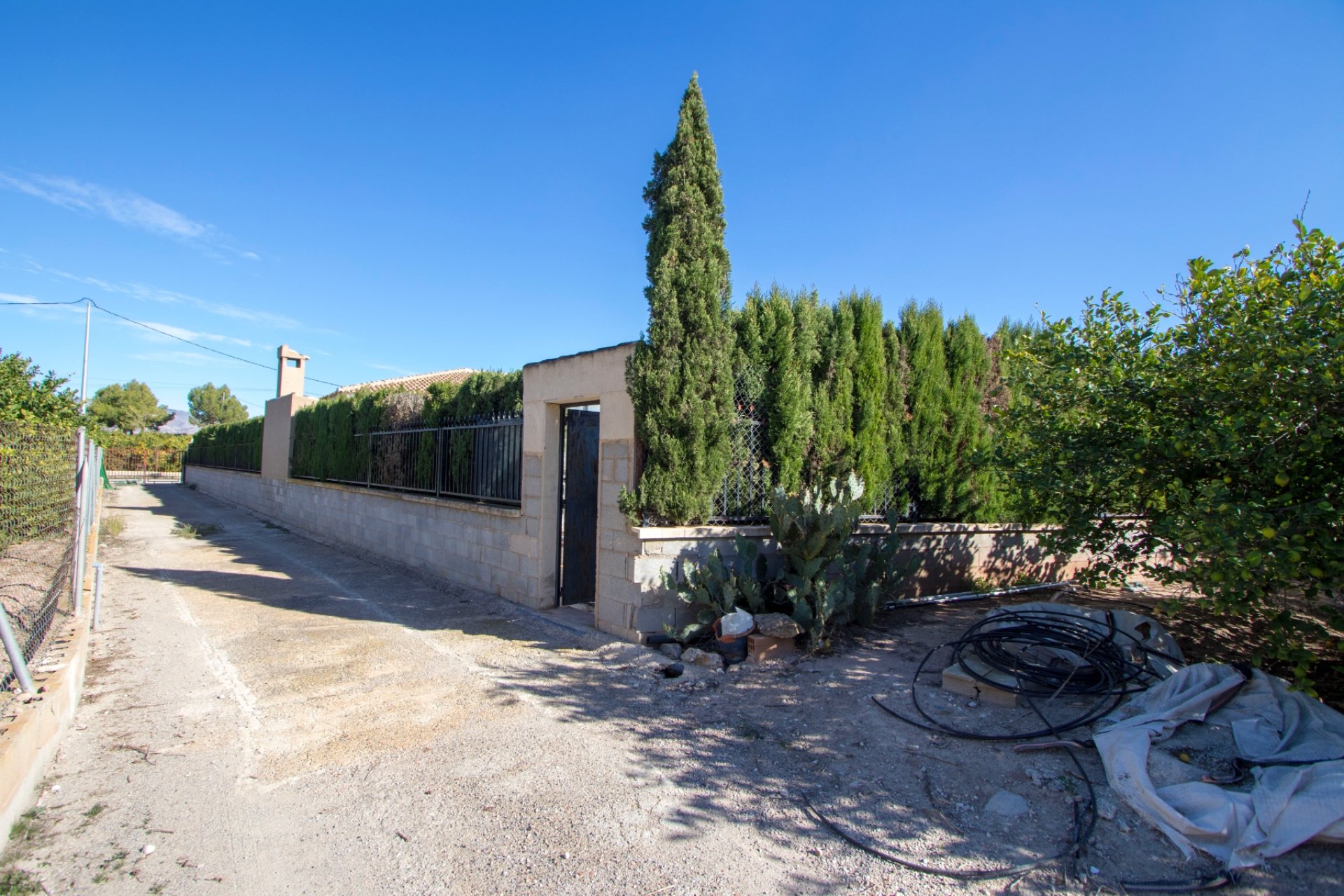 Weiterverkauf - Country house -
Alicante