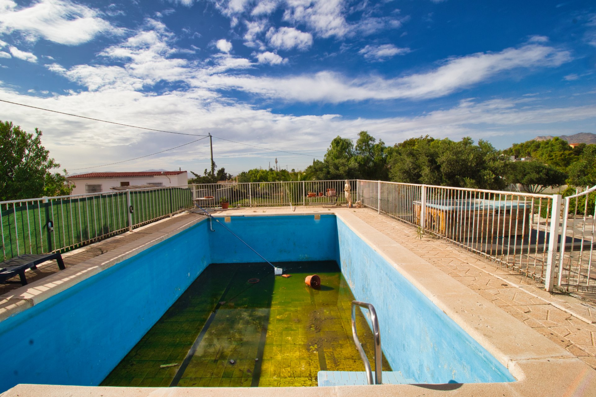 Weiterverkauf - Country house -
Alicante