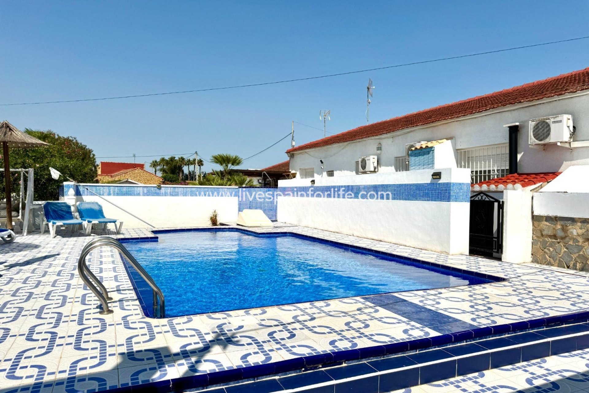 Weiterverkauf - Country house -
Alicante