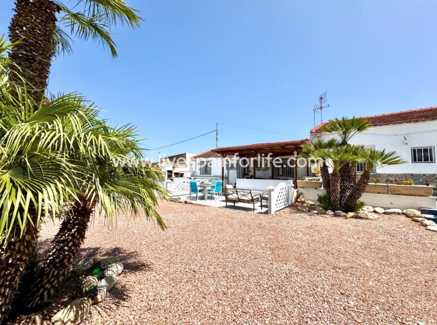 Weiterverkauf - Country house -
Alicante