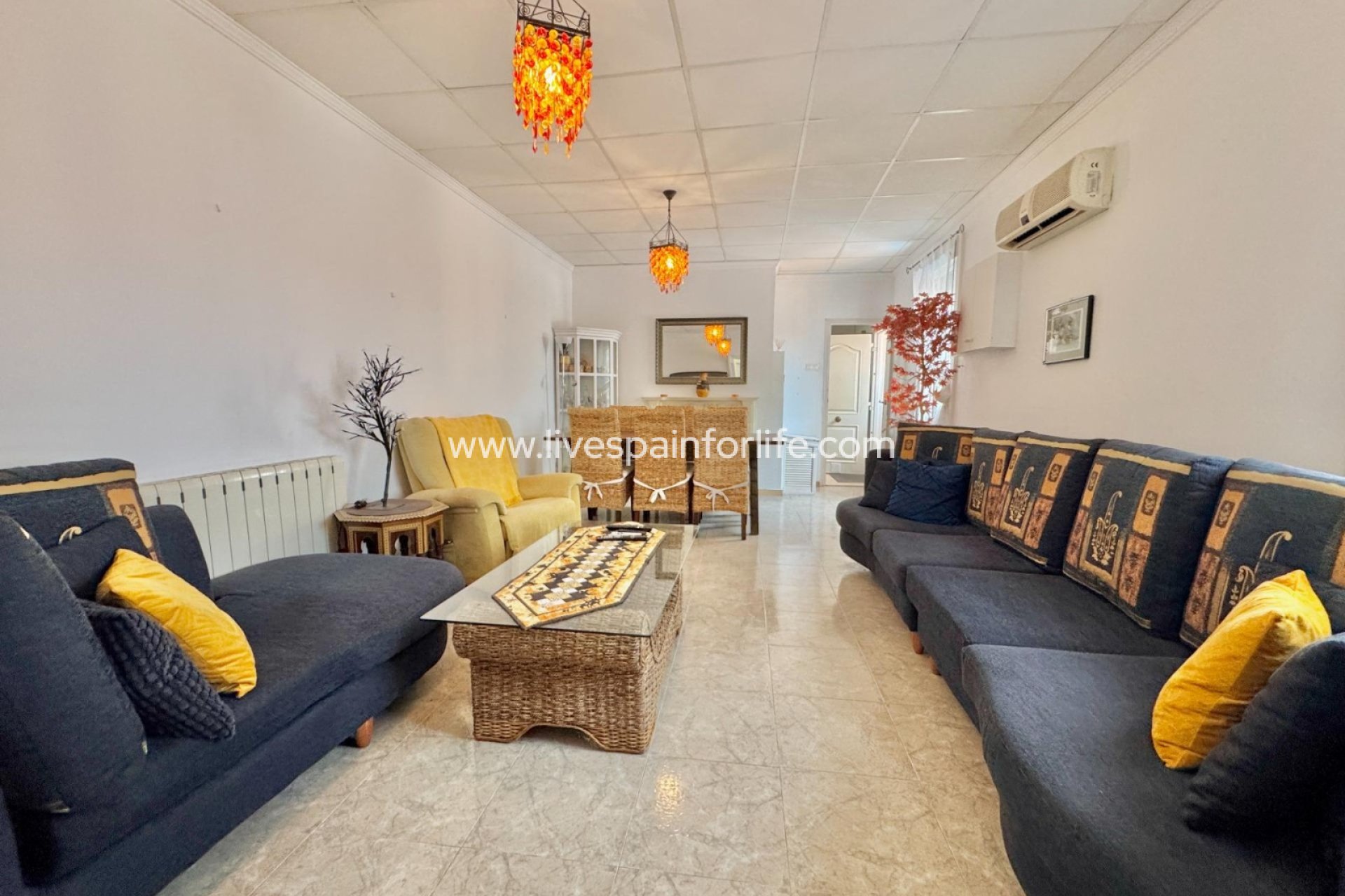 Weiterverkauf - Country house -
Alicante