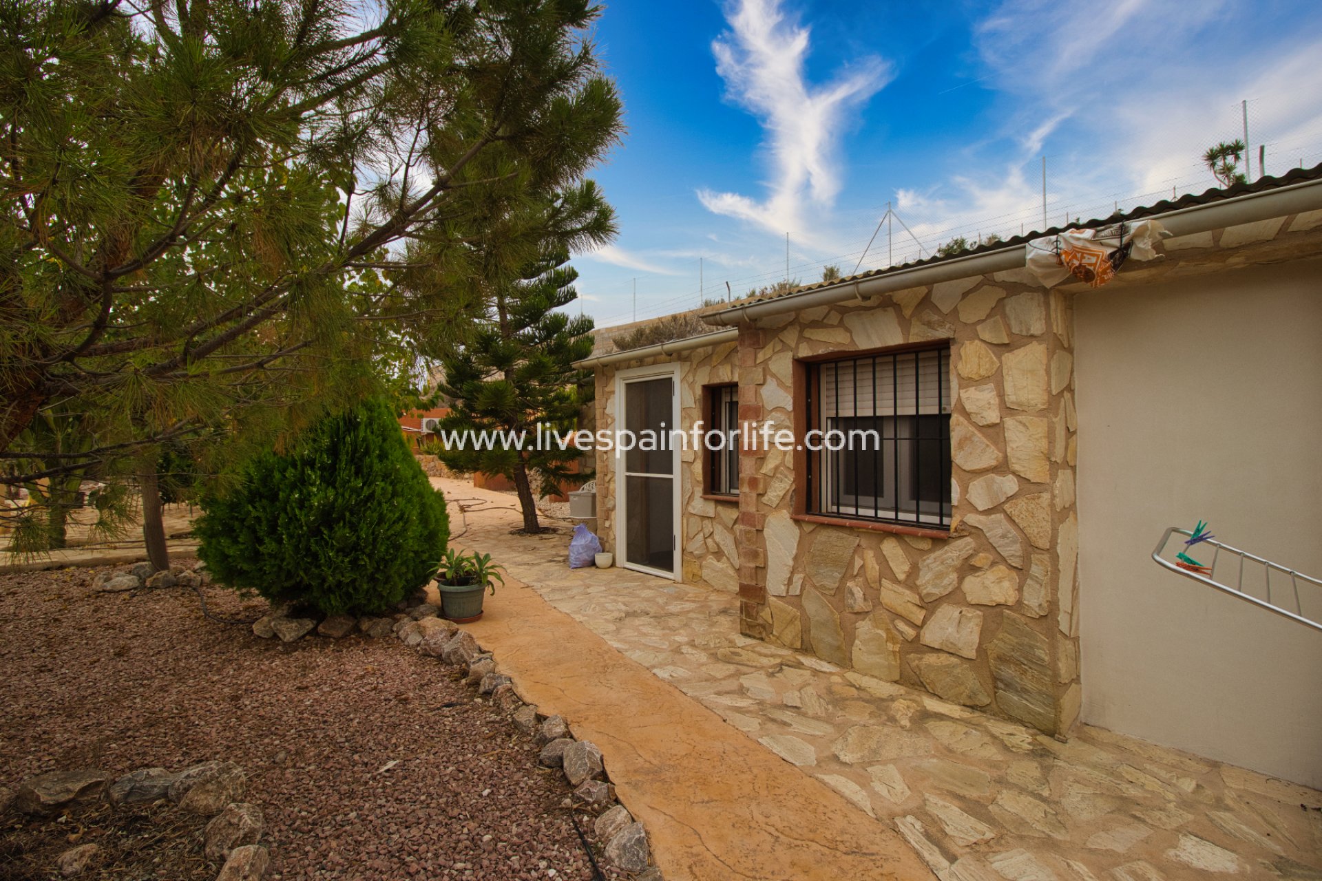 Weiterverkauf - Country house -
Alicante