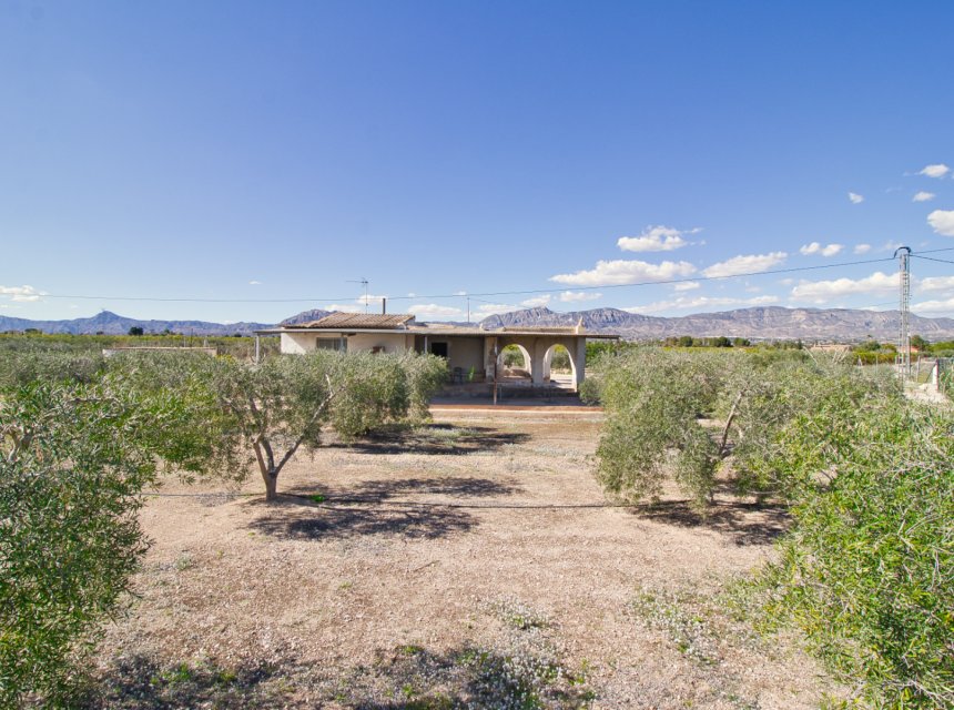 Weiterverkauf - Country house -
Alicante