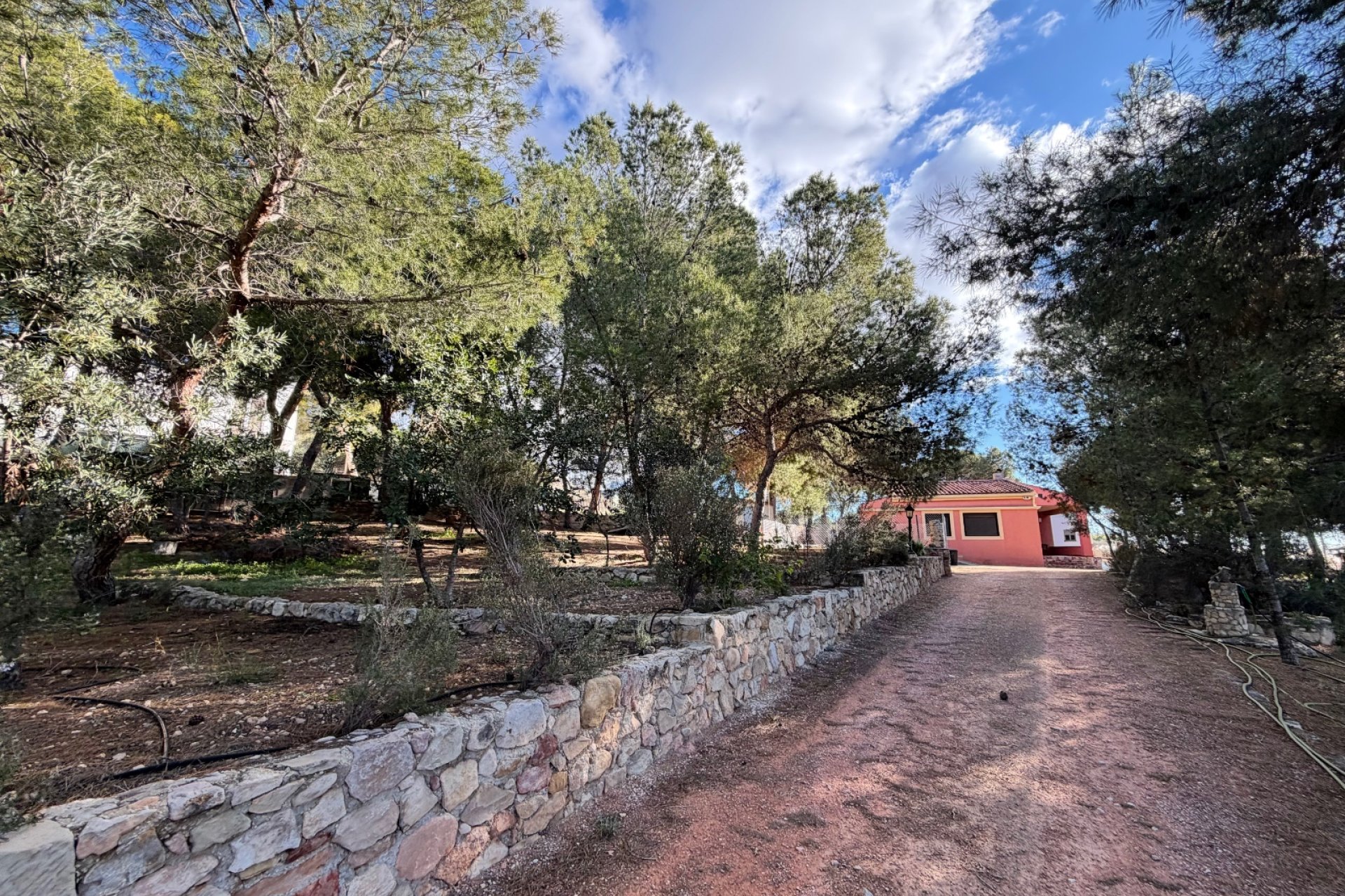 Weiterverkauf - Country house -
Alicante