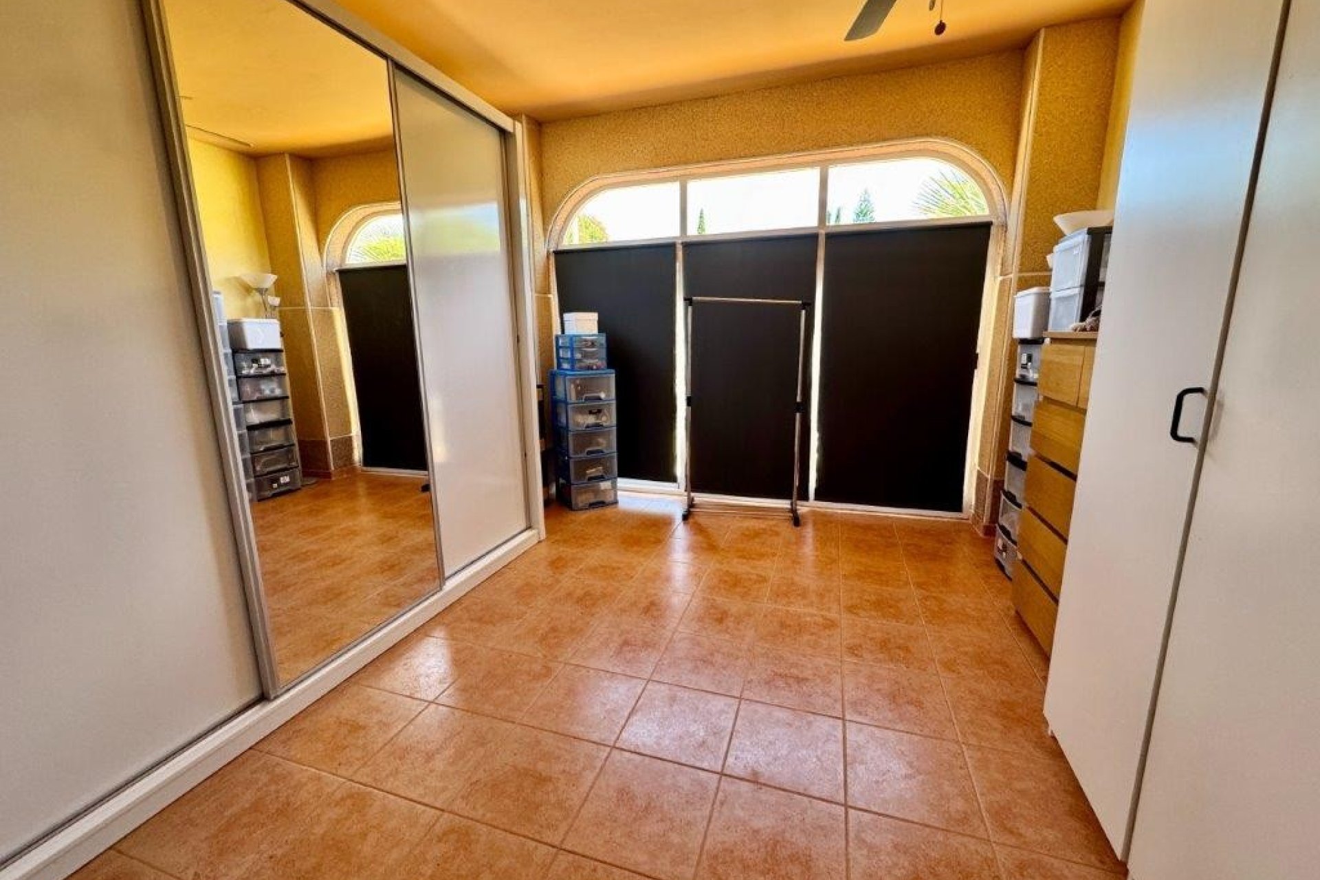 Weiterverkauf - Country house -
Alicante