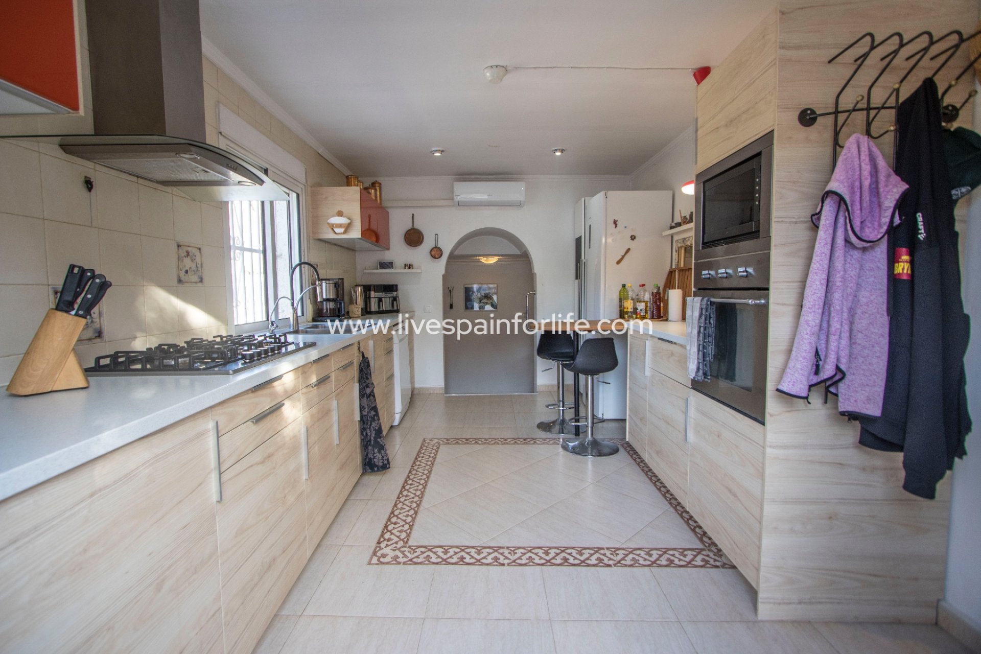 Weiterverkauf - Country house -
Alicante