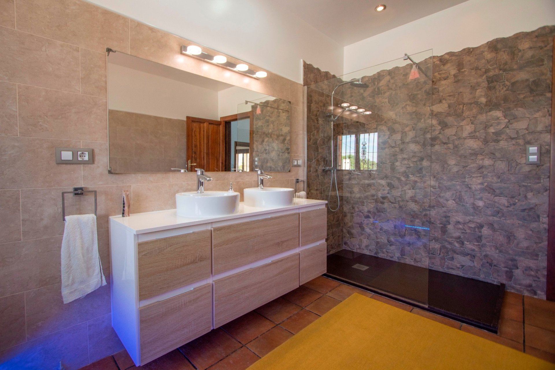 Weiterverkauf - Country house -
Alicante