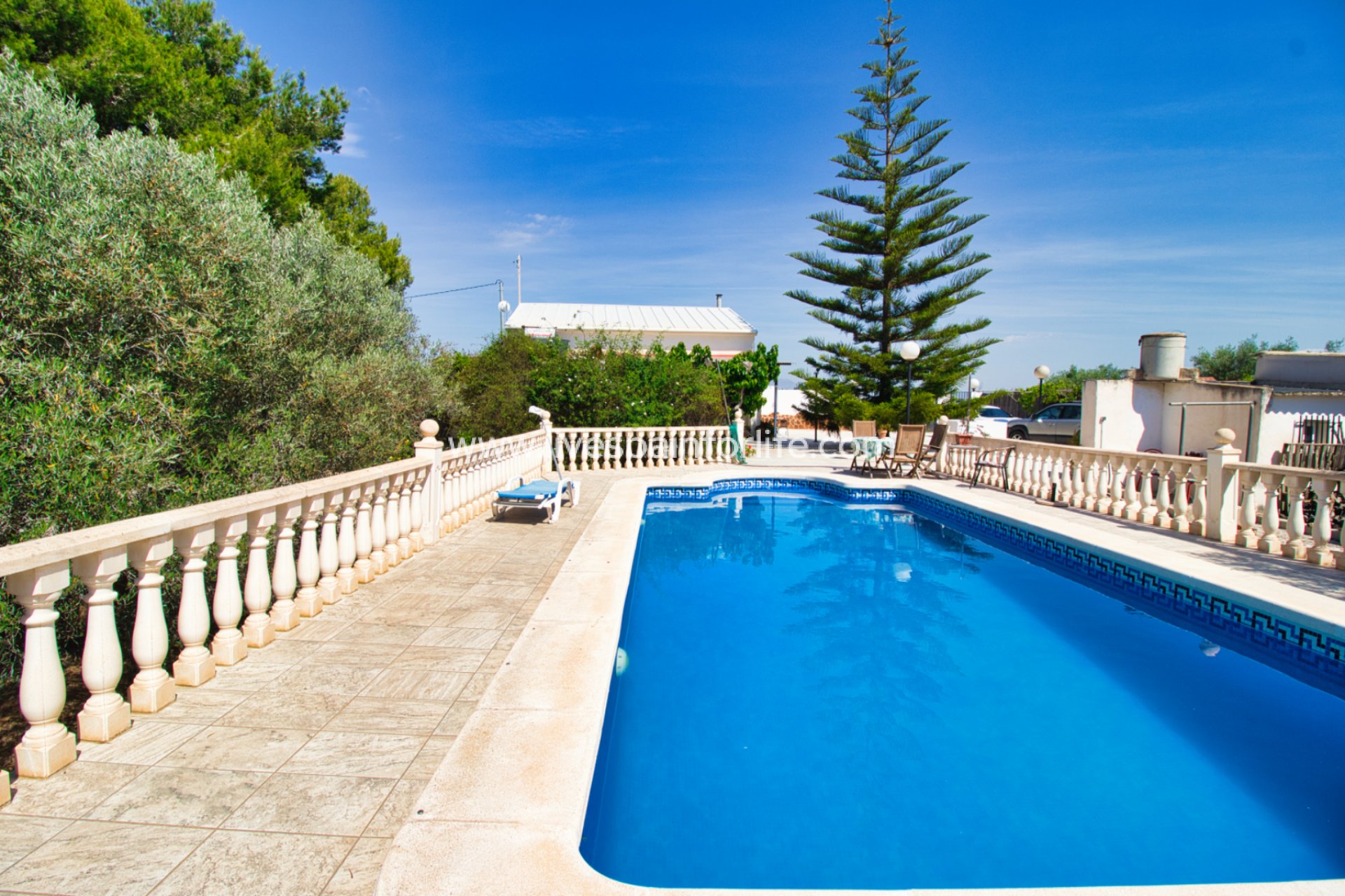 Weiterverkauf - Country house -
Alicante