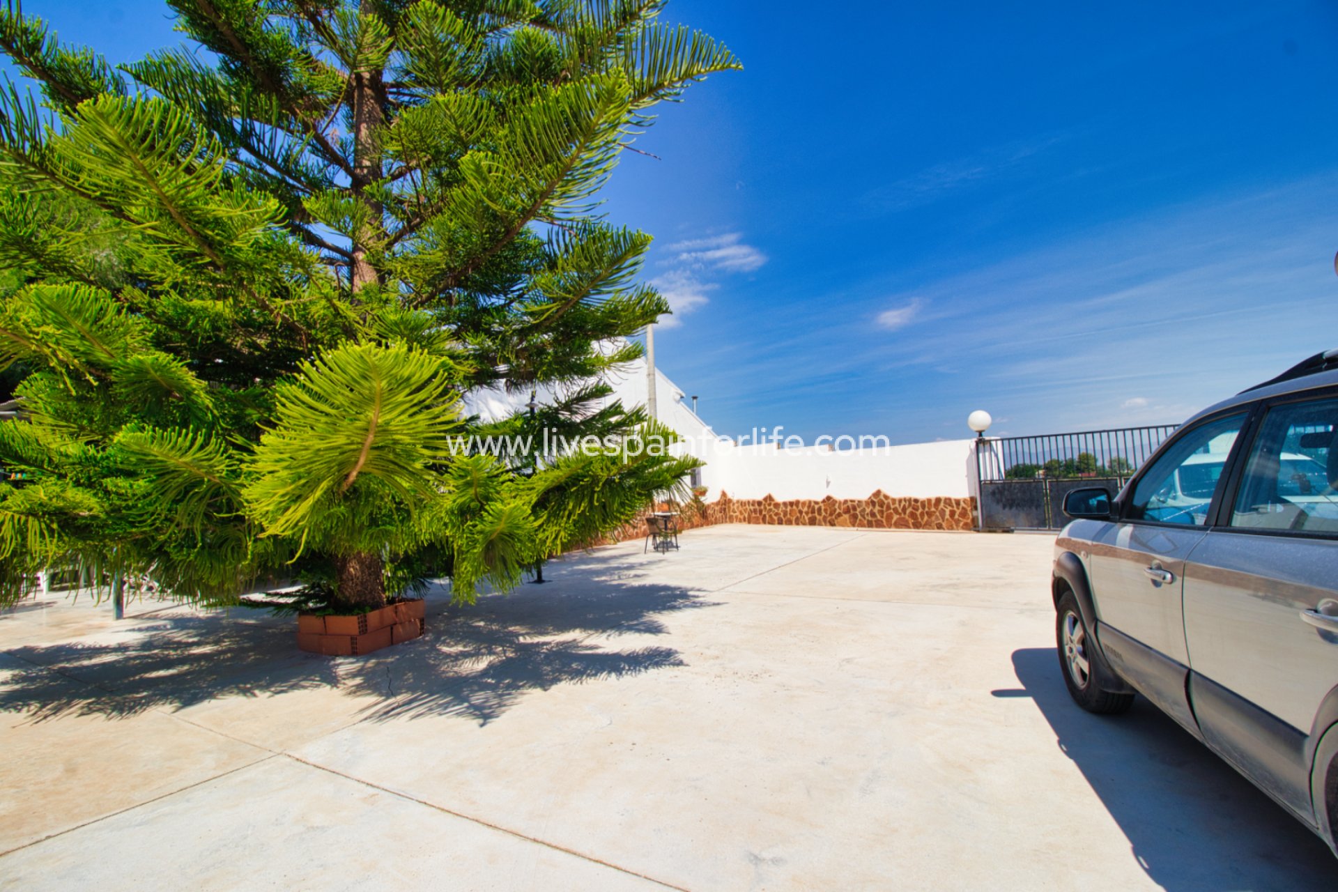 Weiterverkauf - Country house -
Alicante