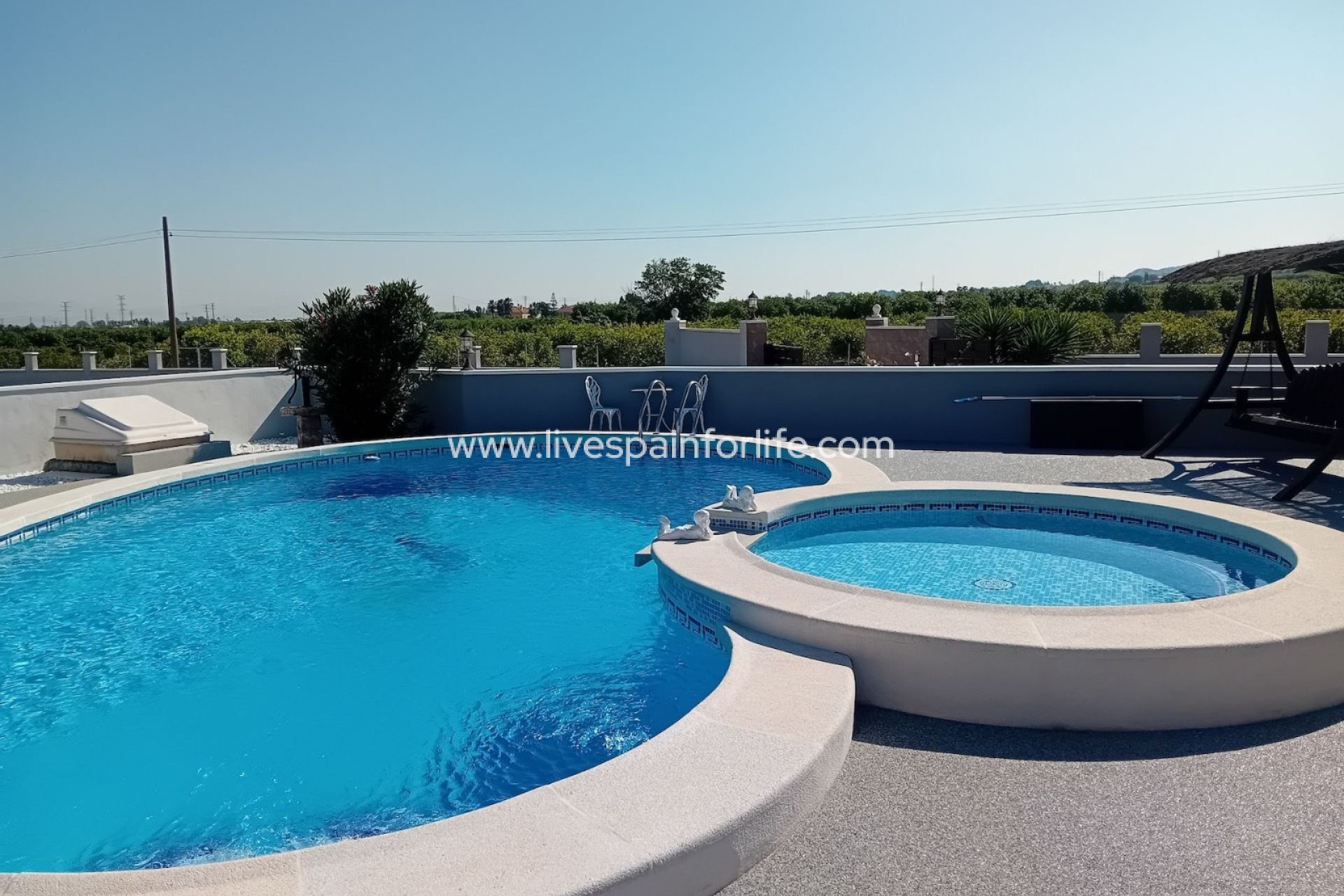 Weiterverkauf - Country house -
Alicante