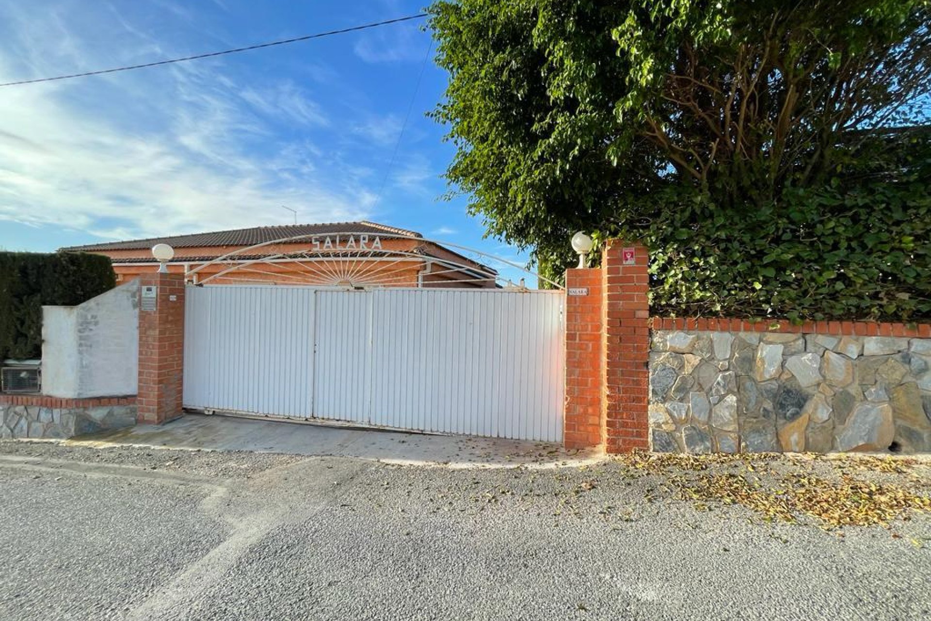 Weiterverkauf - Country house -
Alicante