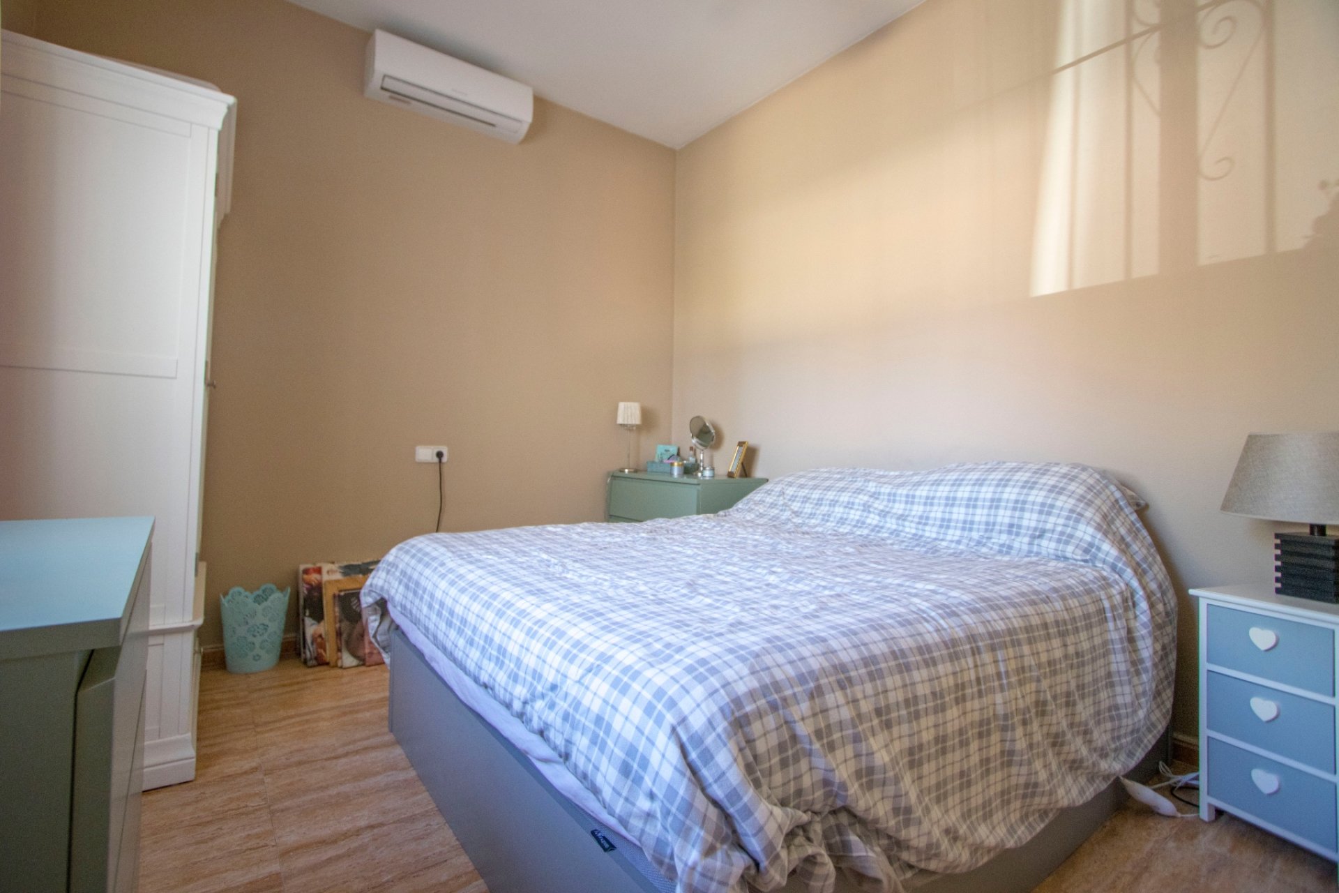 Weiterverkauf - Country house -
Alicante