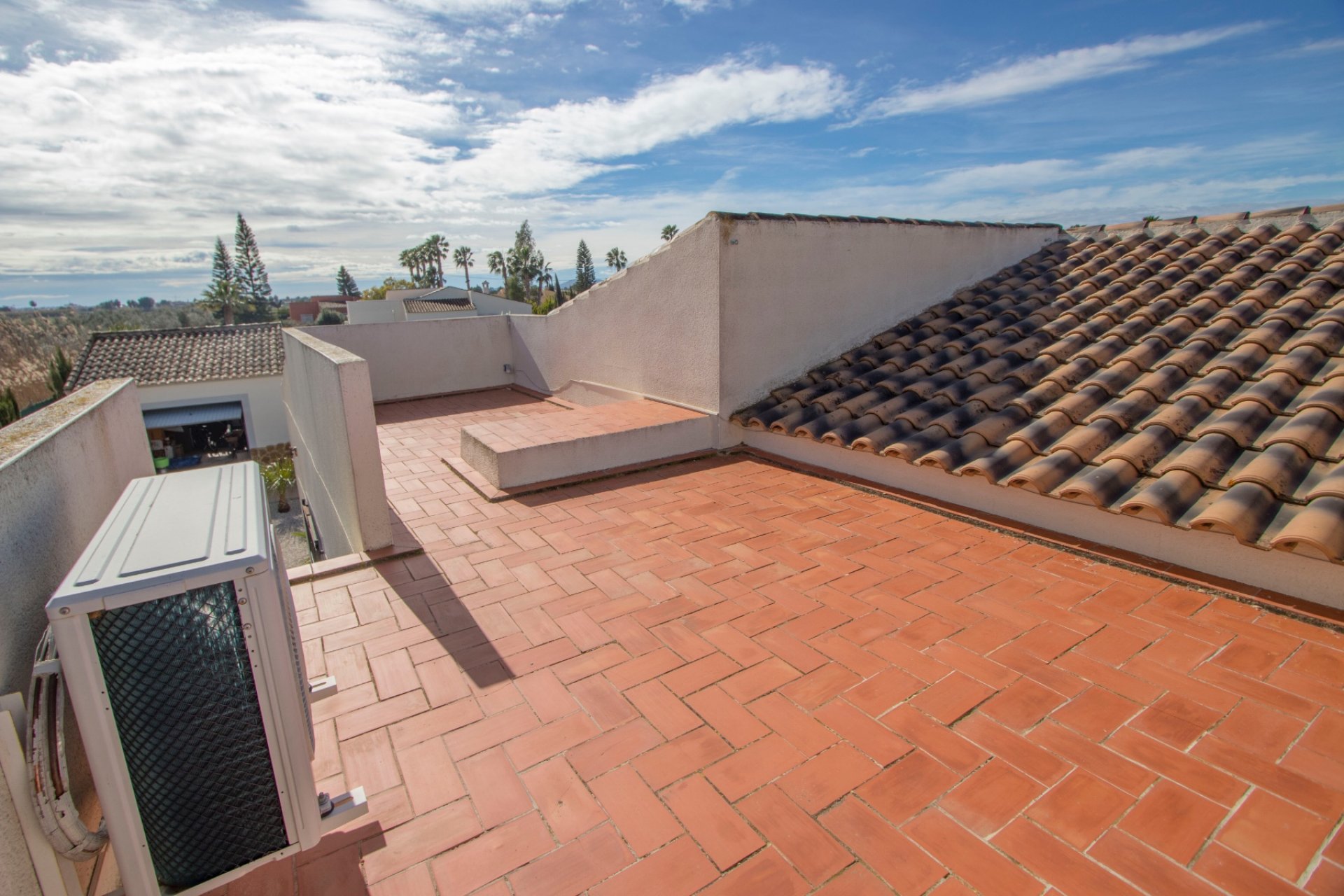 Weiterverkauf - Country house -
Alicante