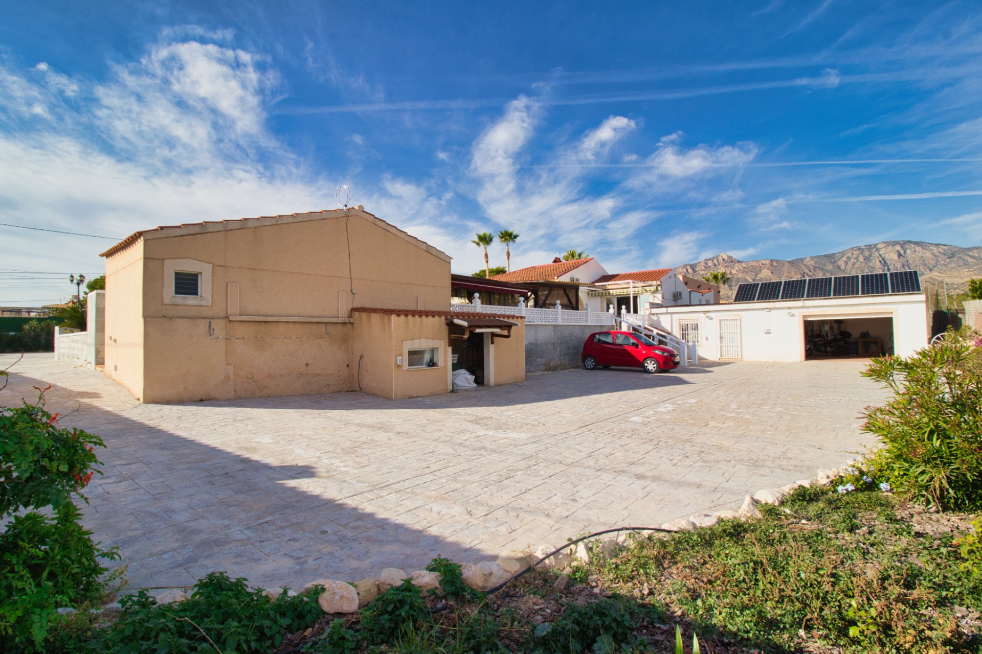 Weiterverkauf - Country house -
Alicante